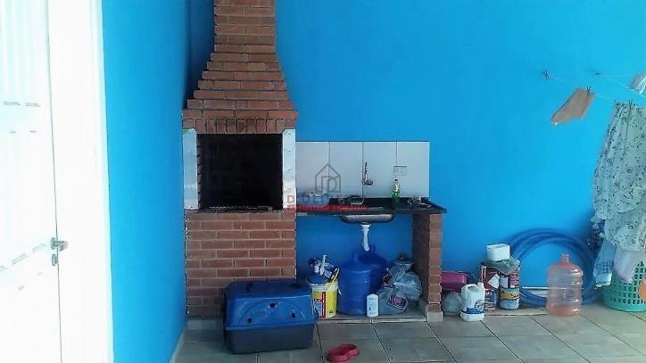 Casa térrea com piscina à venda na Estancia São José - Peruíbe - SP