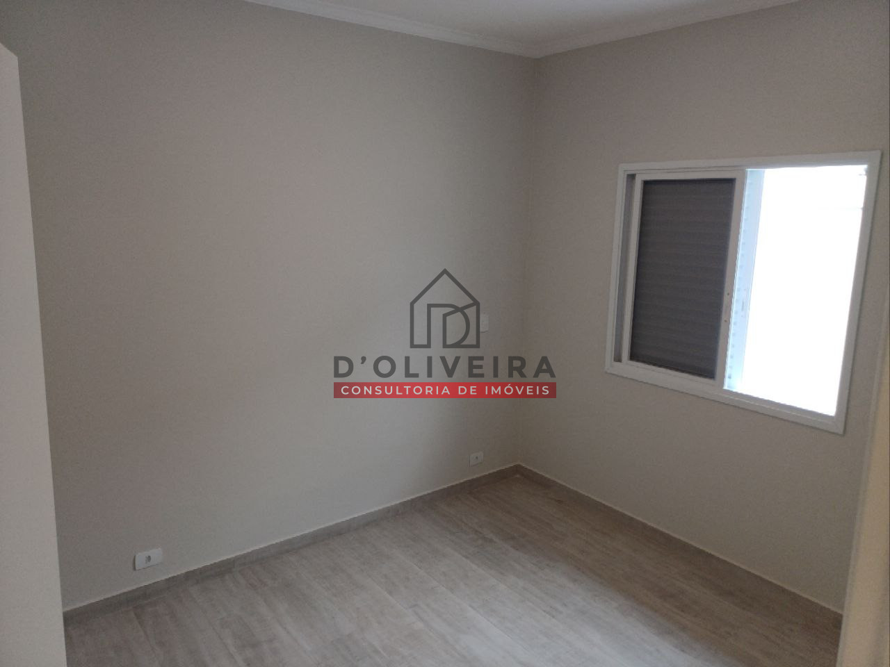 Casa térrea a 100 metros da praia no Bairro Oásis - Peruíbe - SP