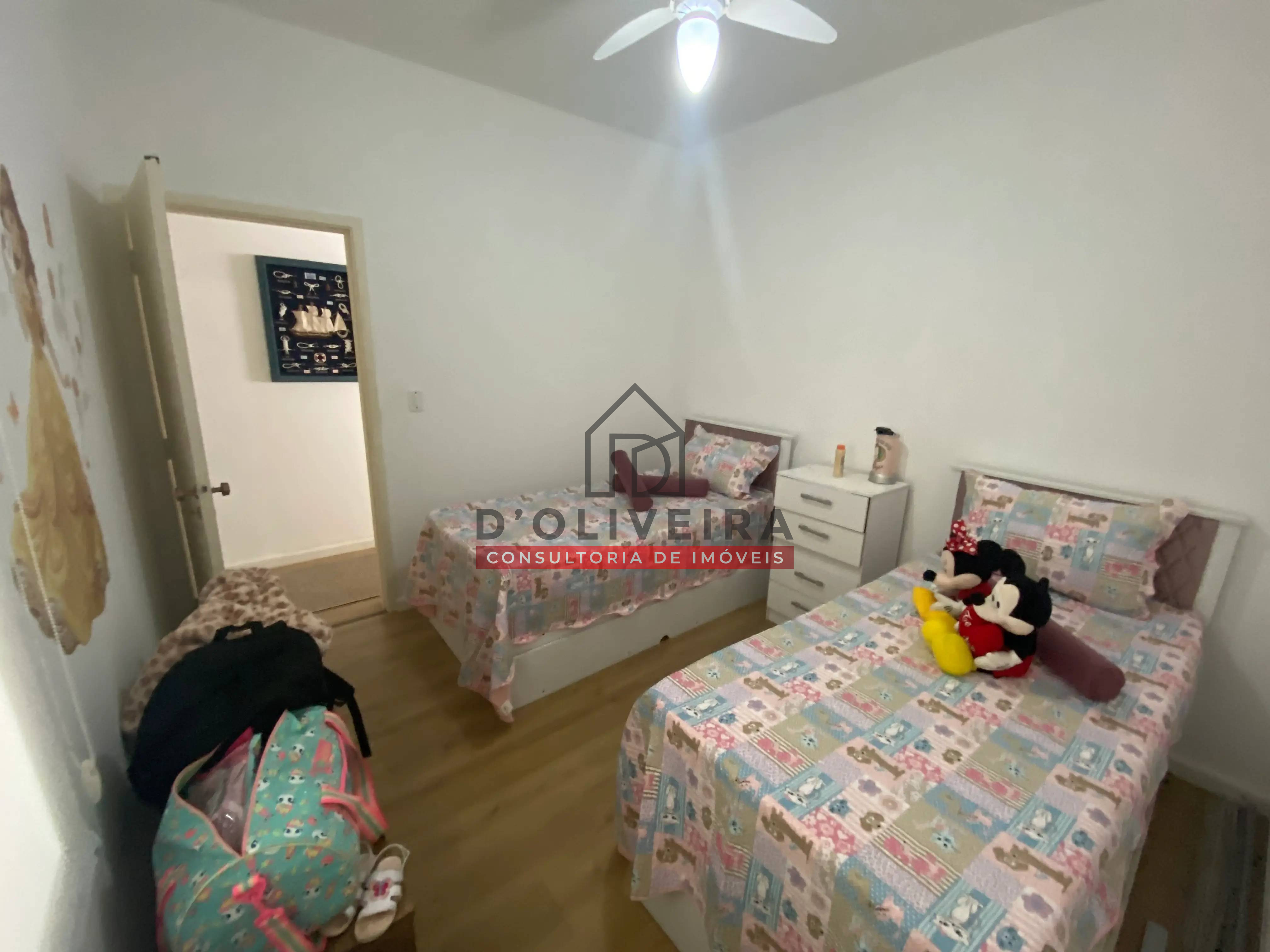 Casa térrea à venda no Balneário Oásis - Peruíbe - SP