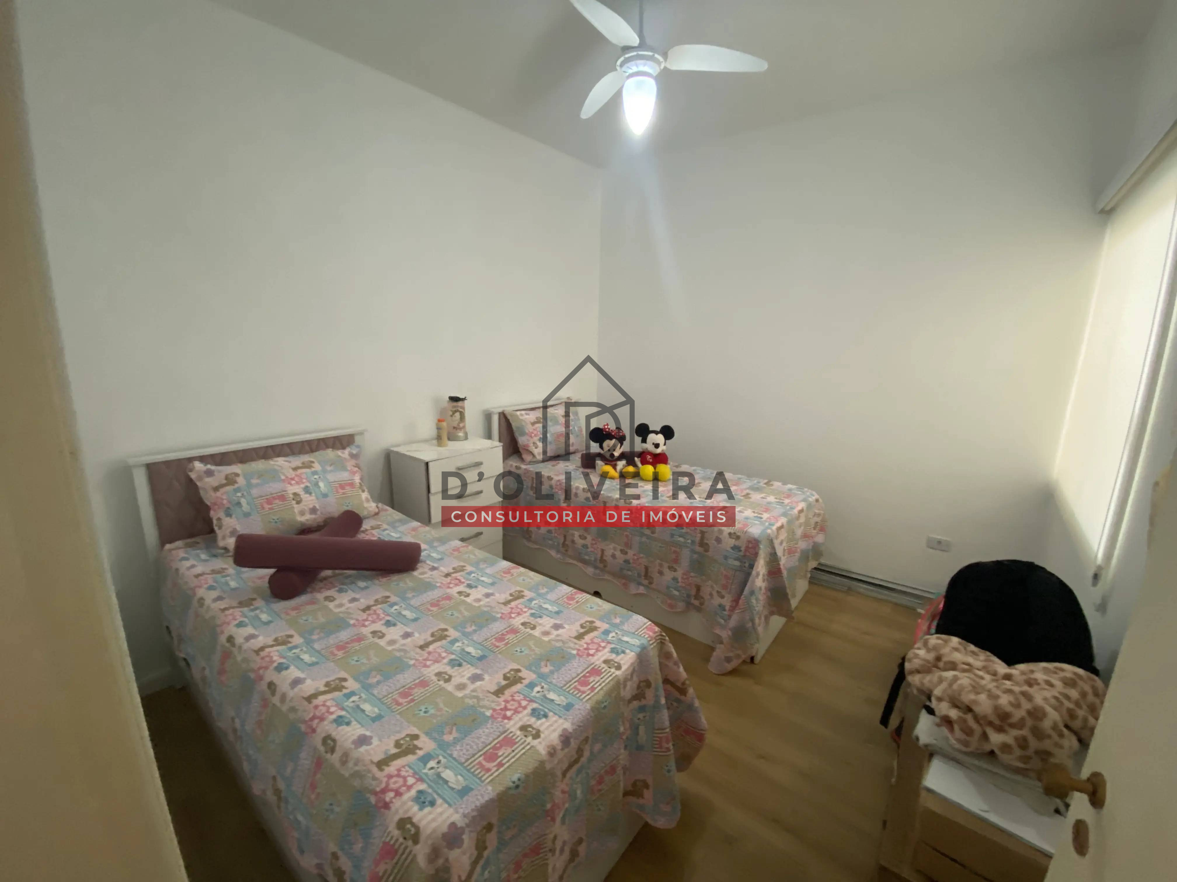 Casa térrea à venda no Balneário Oásis - Peruíbe - SP