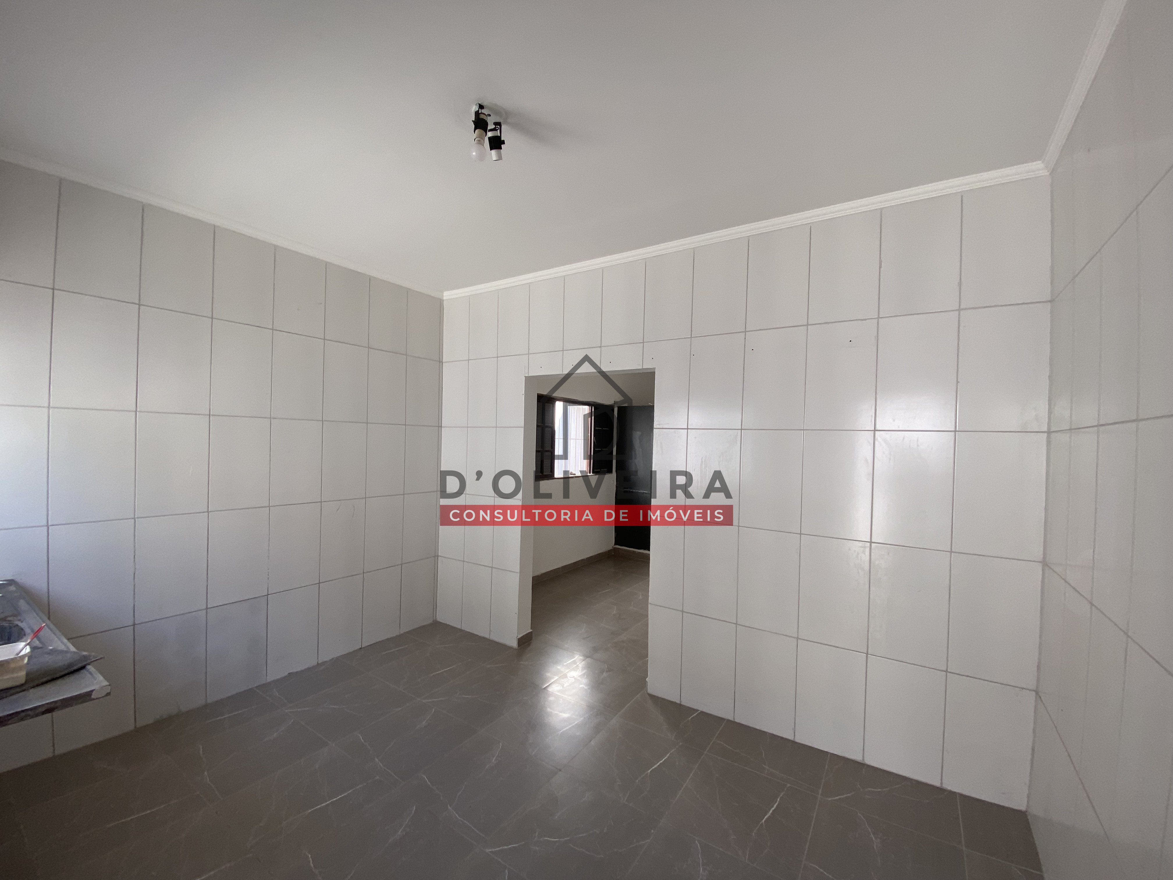 Salão Comercial à venda no Avenida Padre Anchieta- Peruíbe - SP