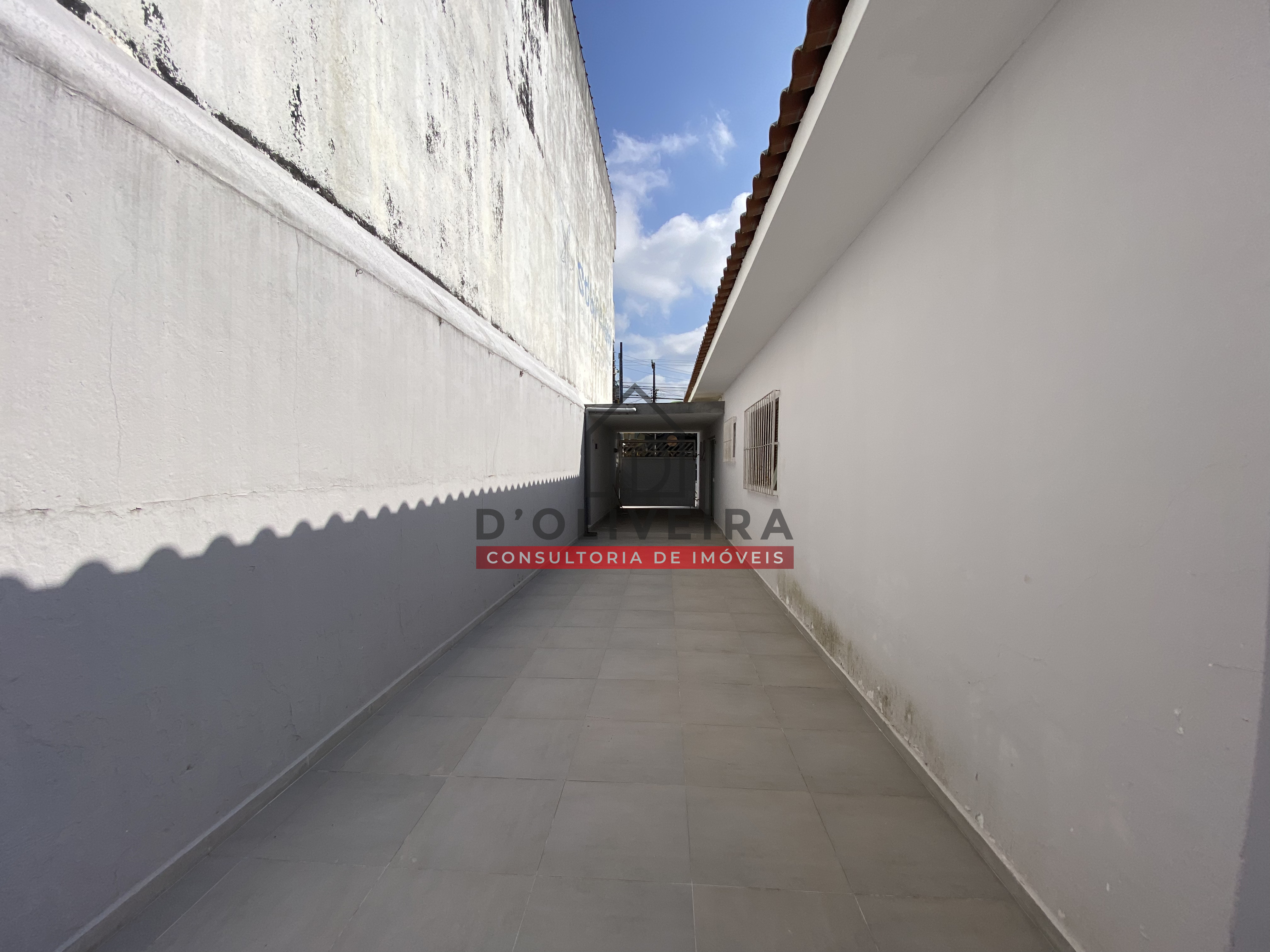 Salão Comercial à venda no Avenida Padre Anchieta- Peruíbe - SP