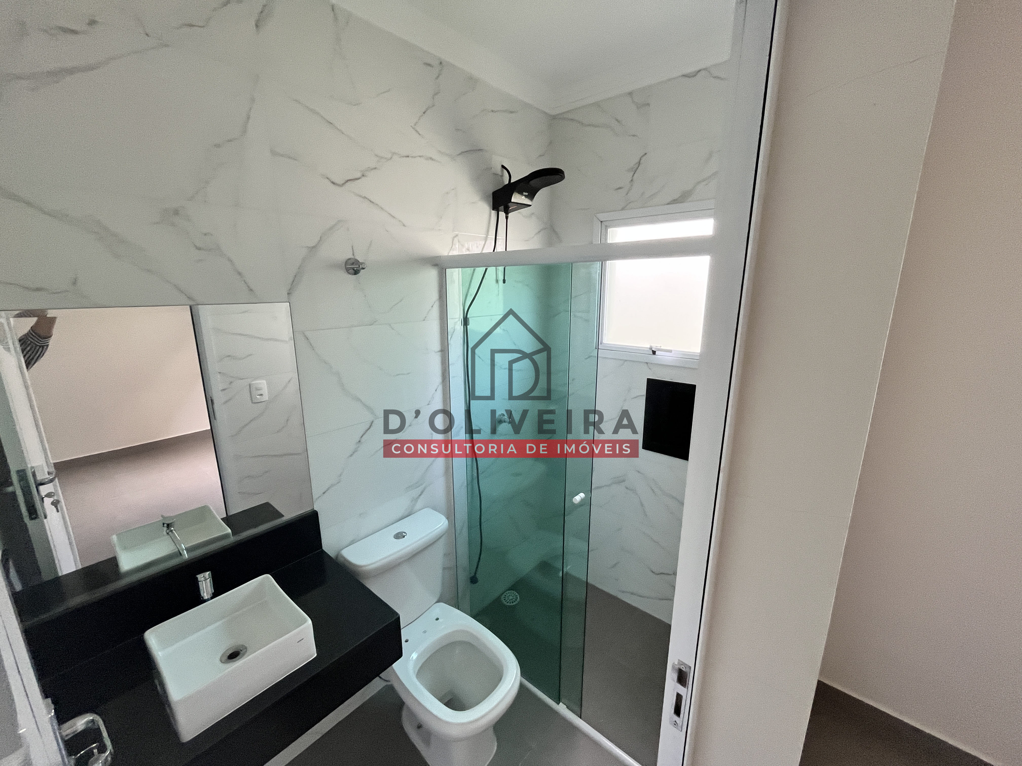 Casa moderna com piscina à venda na Cidade Nova Peruíbe - Peruíbe - SP