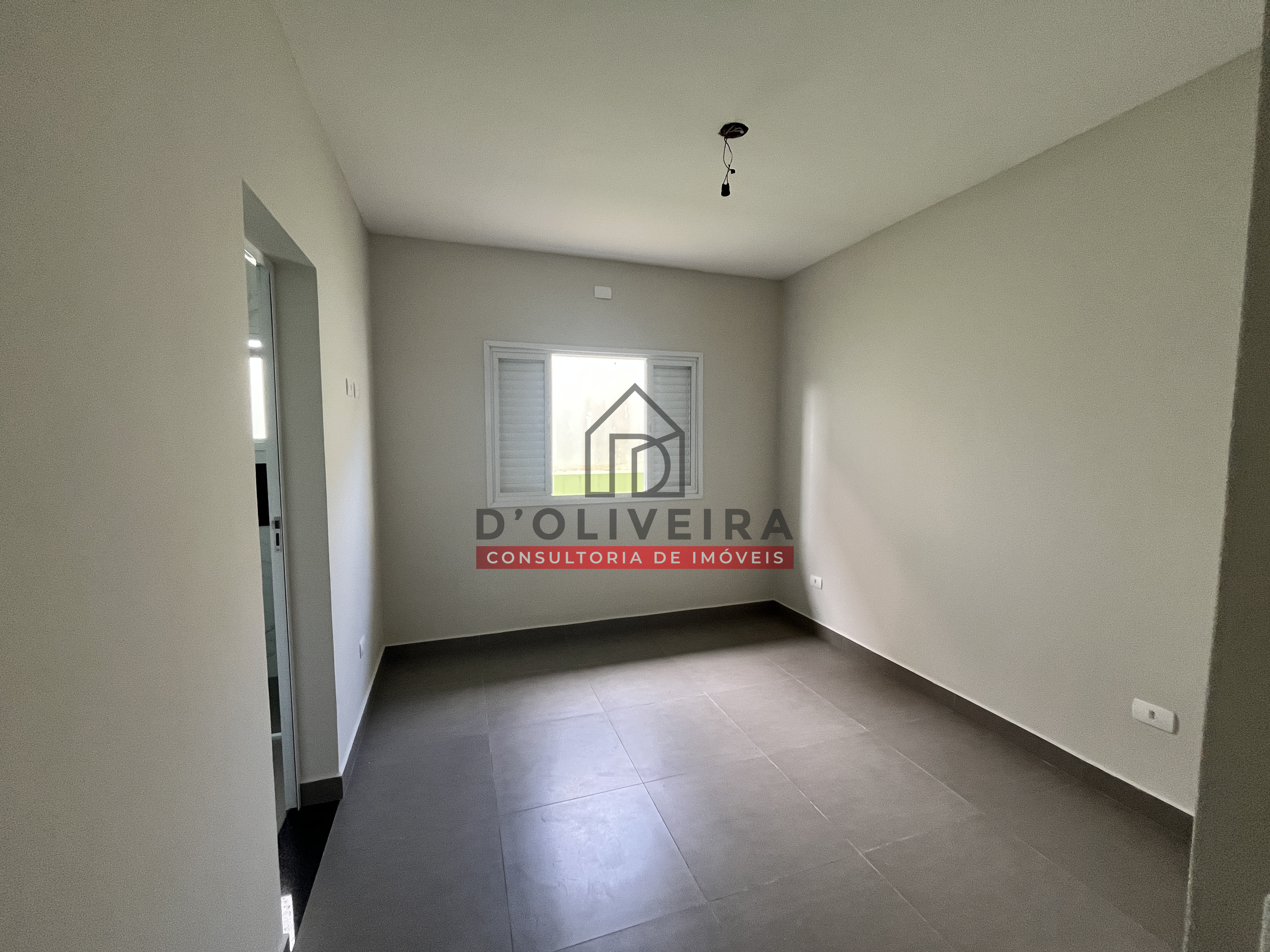 Casa moderna com piscina à venda na Cidade Nova Peruíbe - Peruíbe - SP