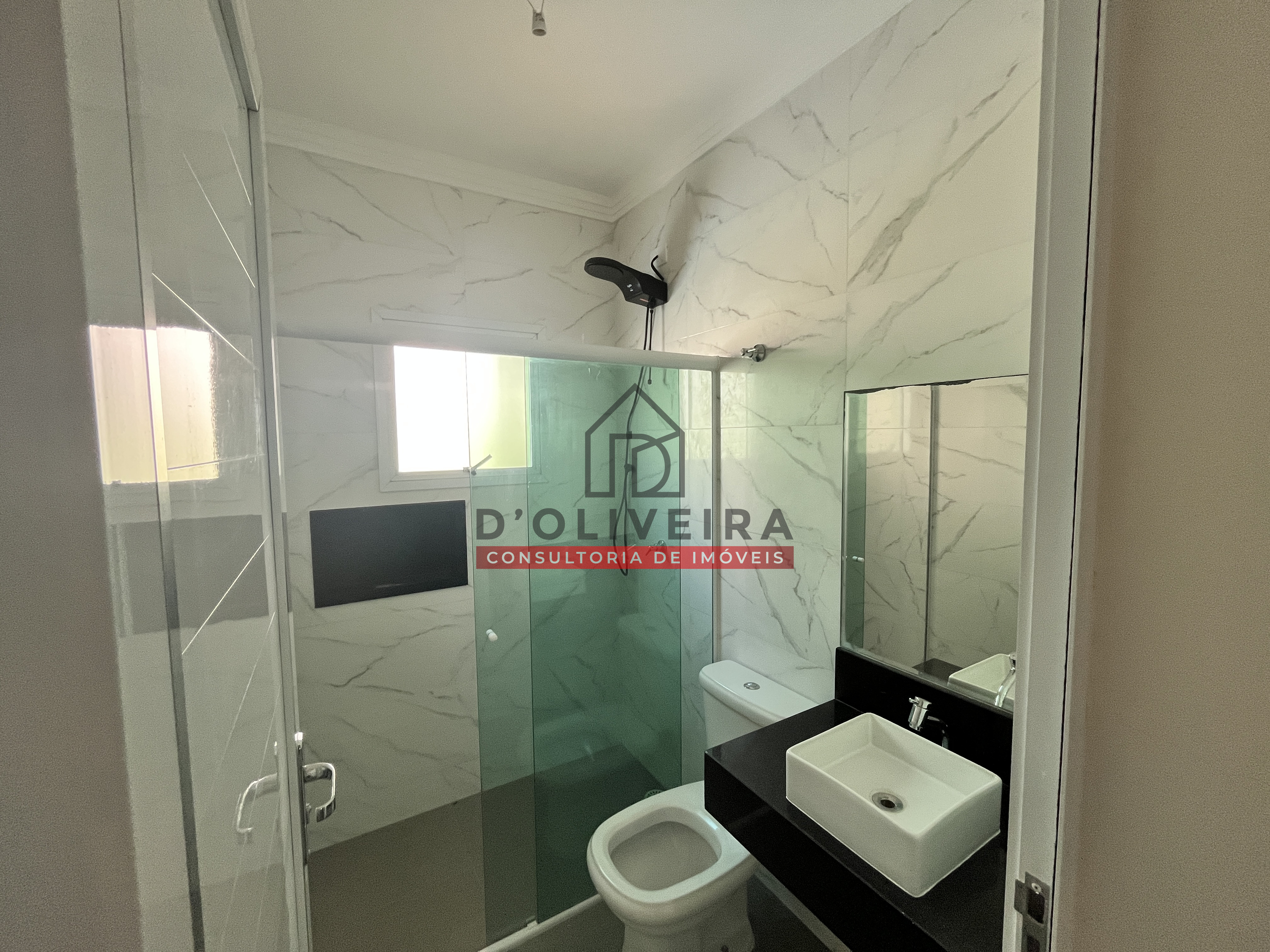Casa moderna com piscina à venda na Cidade Nova Peruíbe - Peruíbe - SP