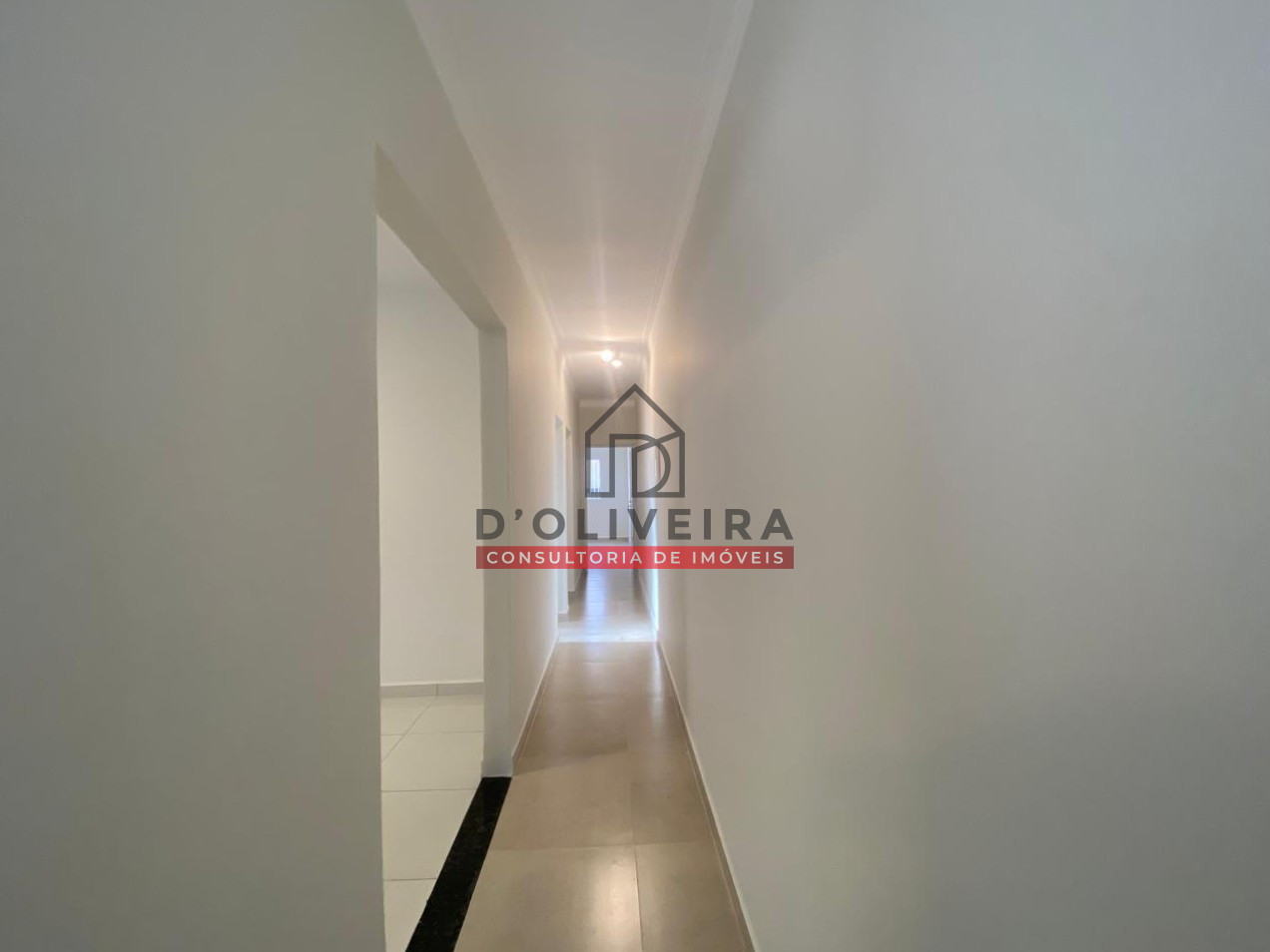 Casa geminada com piscina a venda no Bairro Stella Maris - Peruíbe - SP