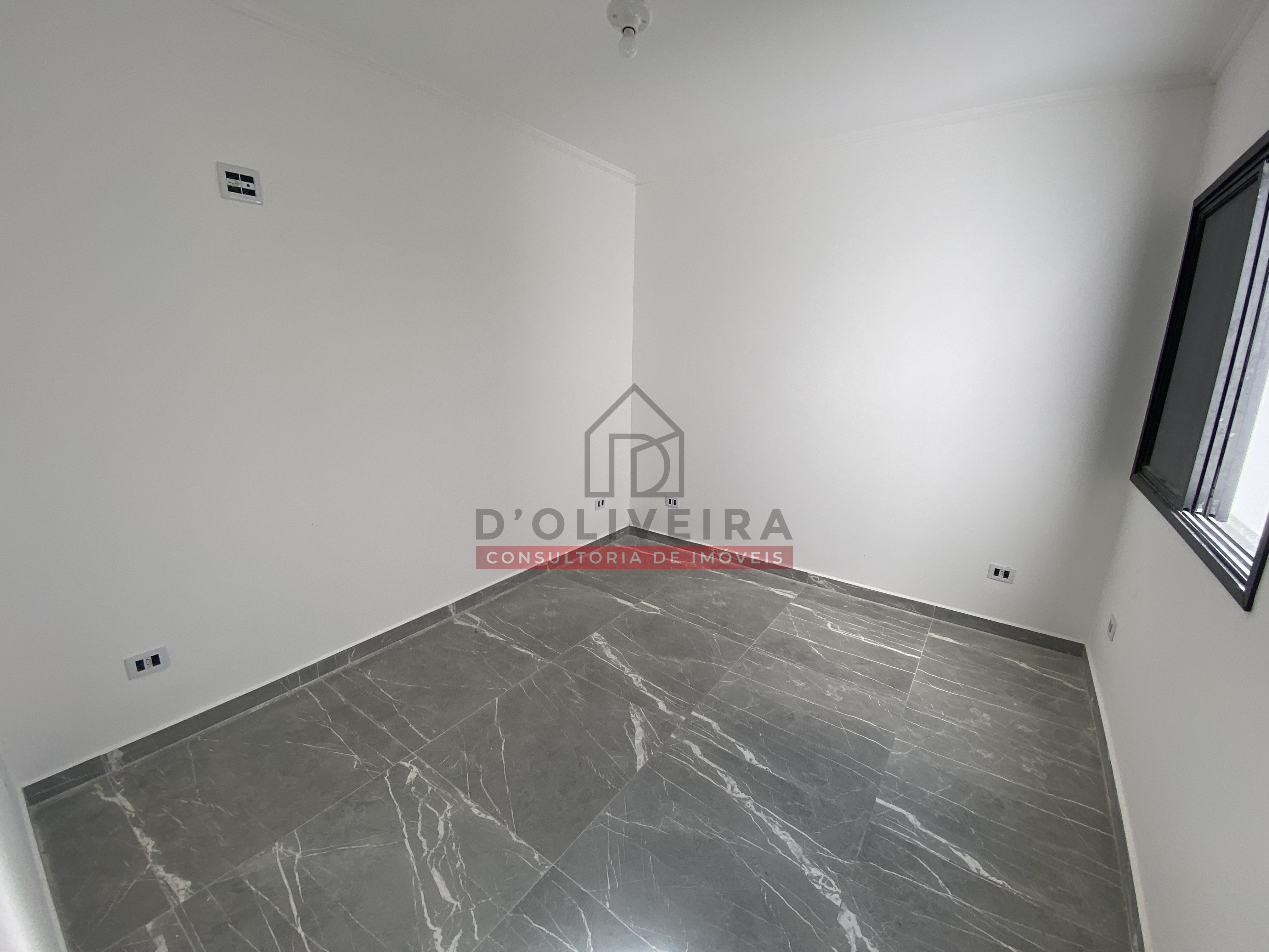 Casa térrea com piscina e 3 suítes à venda no Balneário Samburá - Peruíbe - SP