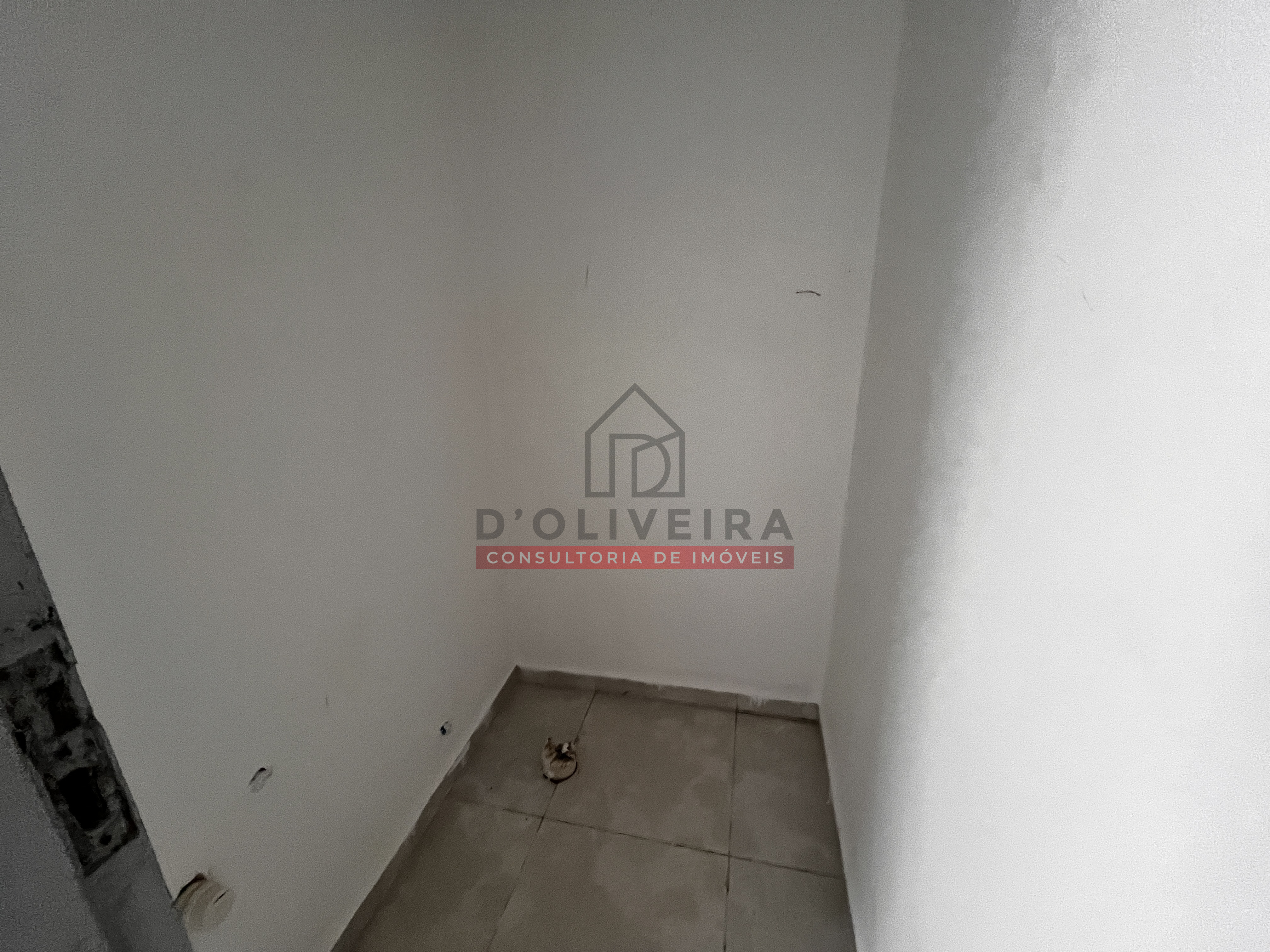 Loja/galpão para locação com 330 metros quadrados no Bairro Cidade Nova Peruíbe - Peruíbe - SP
