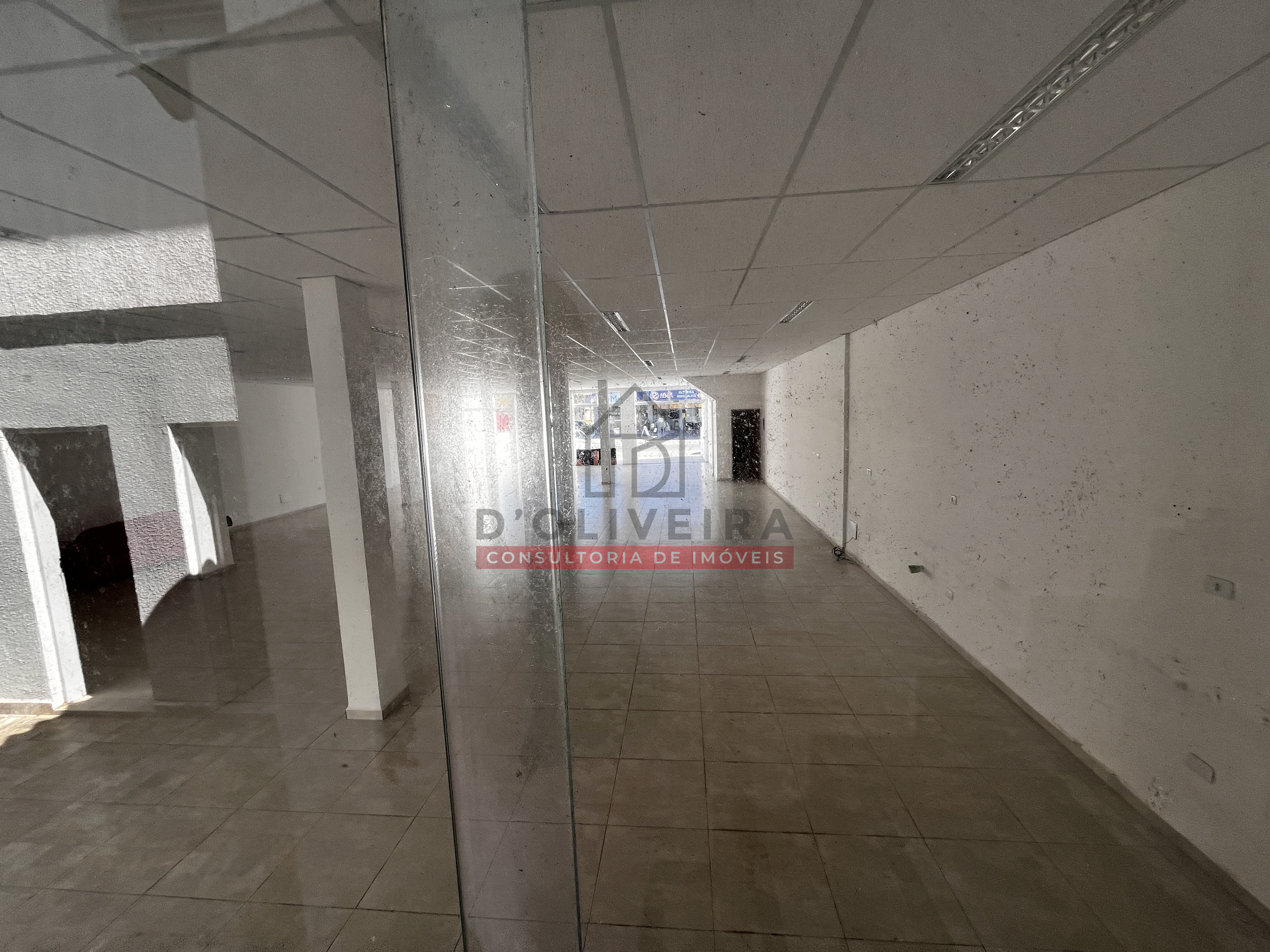 Loja/galpão para locação com 330 metros quadrados no Bairro Cidade Nova Peruíbe - Peruíbe - SP