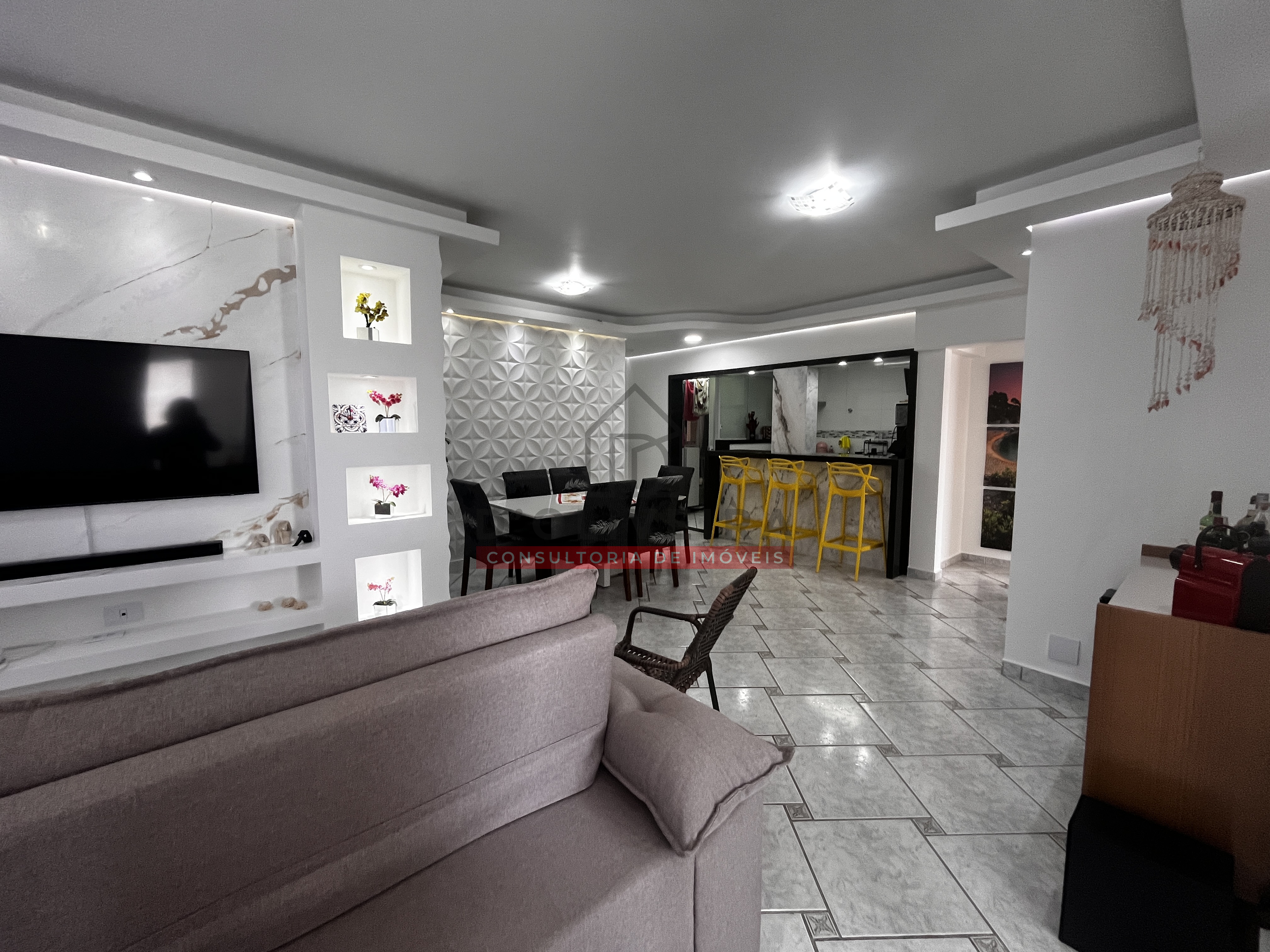 Apartamento à venda no Bairro Oásis- Peruíbe - SP