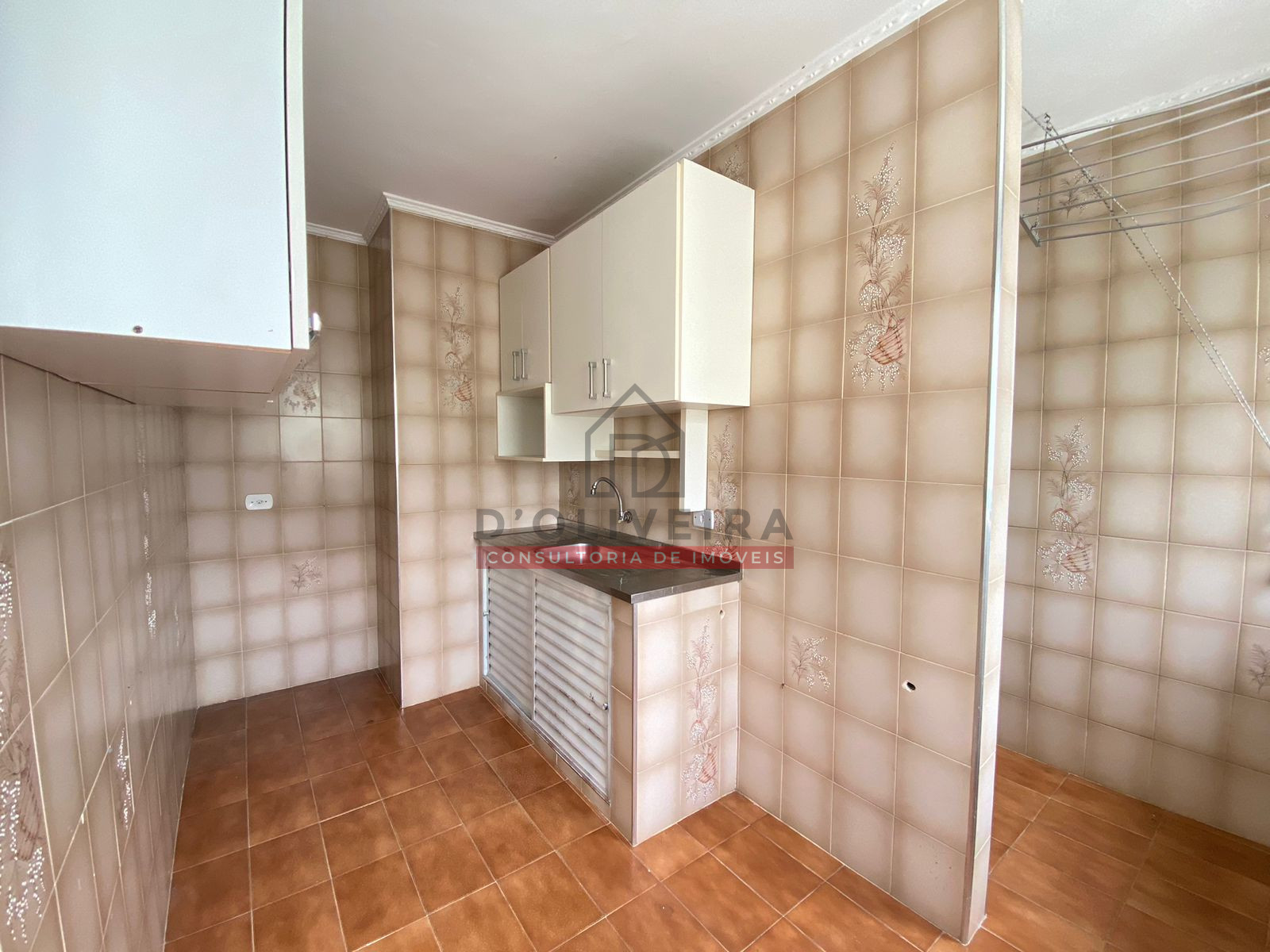 Apartamento para venda e aluguel com 2 quartos no Centro - Peruíbe - SP