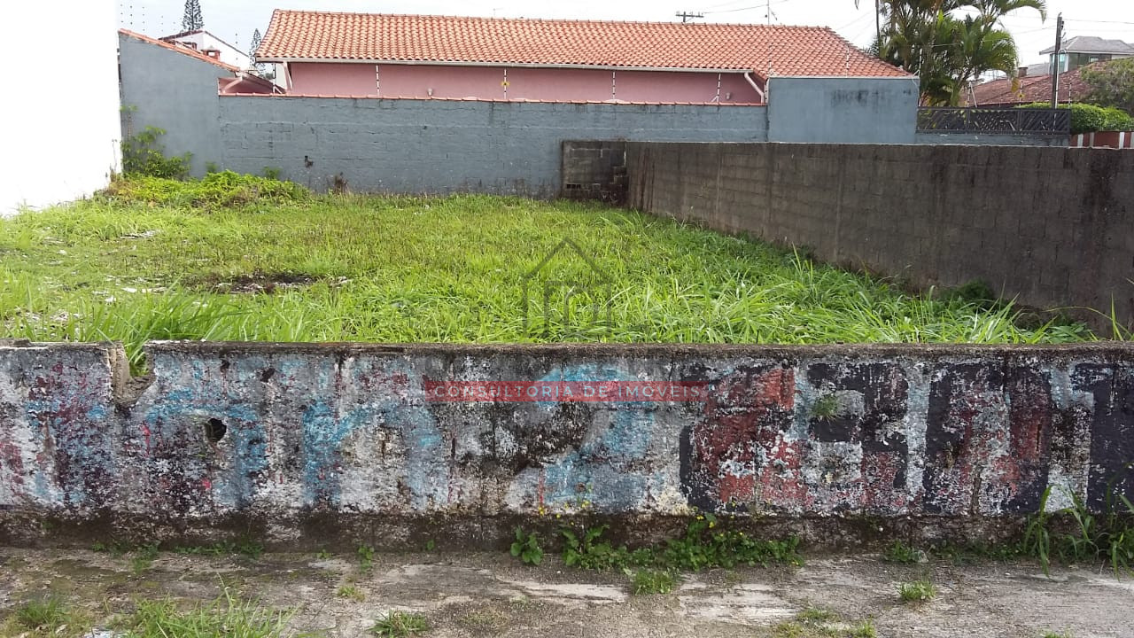 Terreno de 300m² à venda no Bairro Imperador - Peruíbe - SP