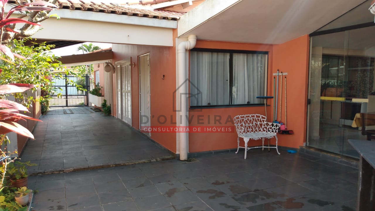 Casa térrea para venda na Estância São José - Peruíbe - SP