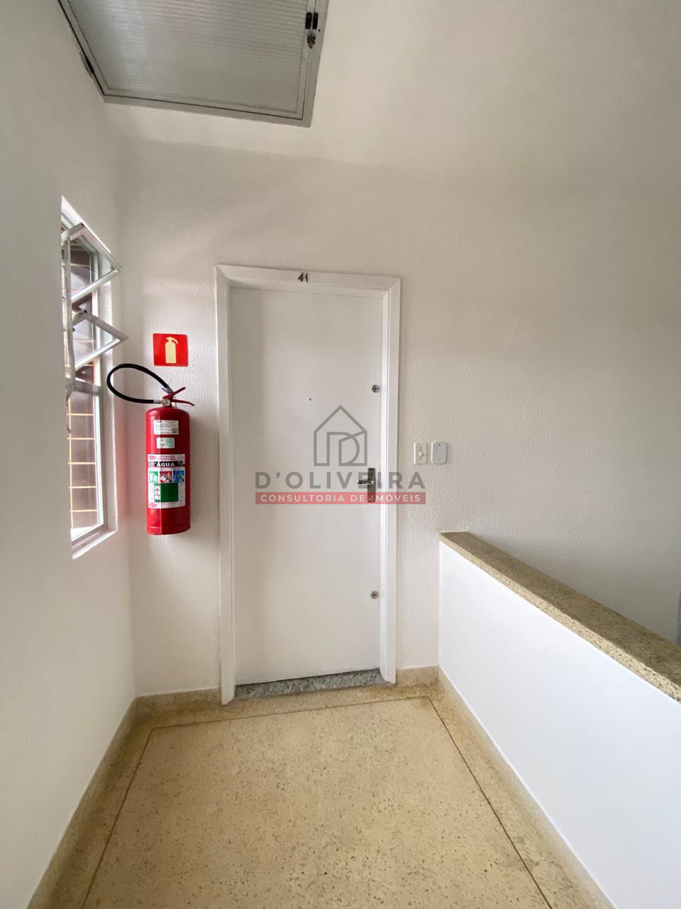 Oportunidade - Apartamento no centro a 100 metros da praia - Peruíbe - SP