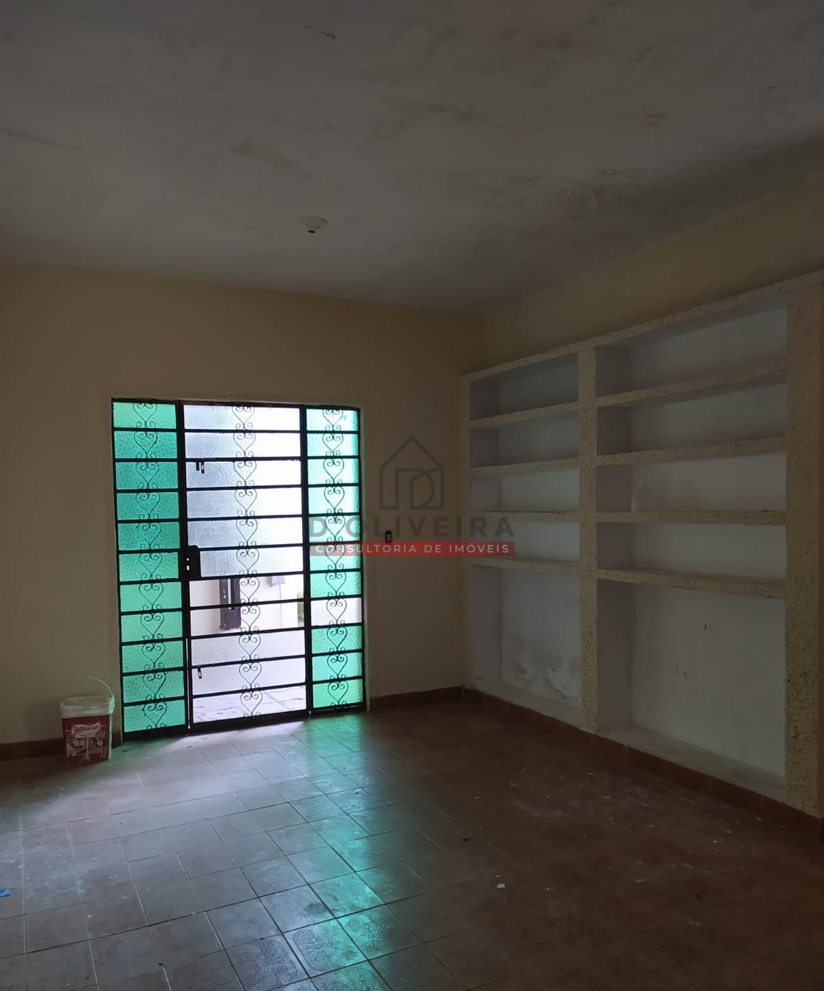 Casa térrea a venda na cidade de Peruíbe - SP