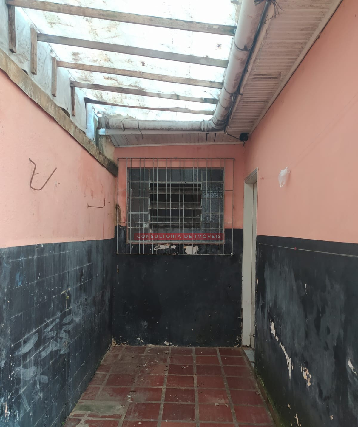 OPORTUNIDADE: Casa térrea a venda no Centro de Peruíbe - SP