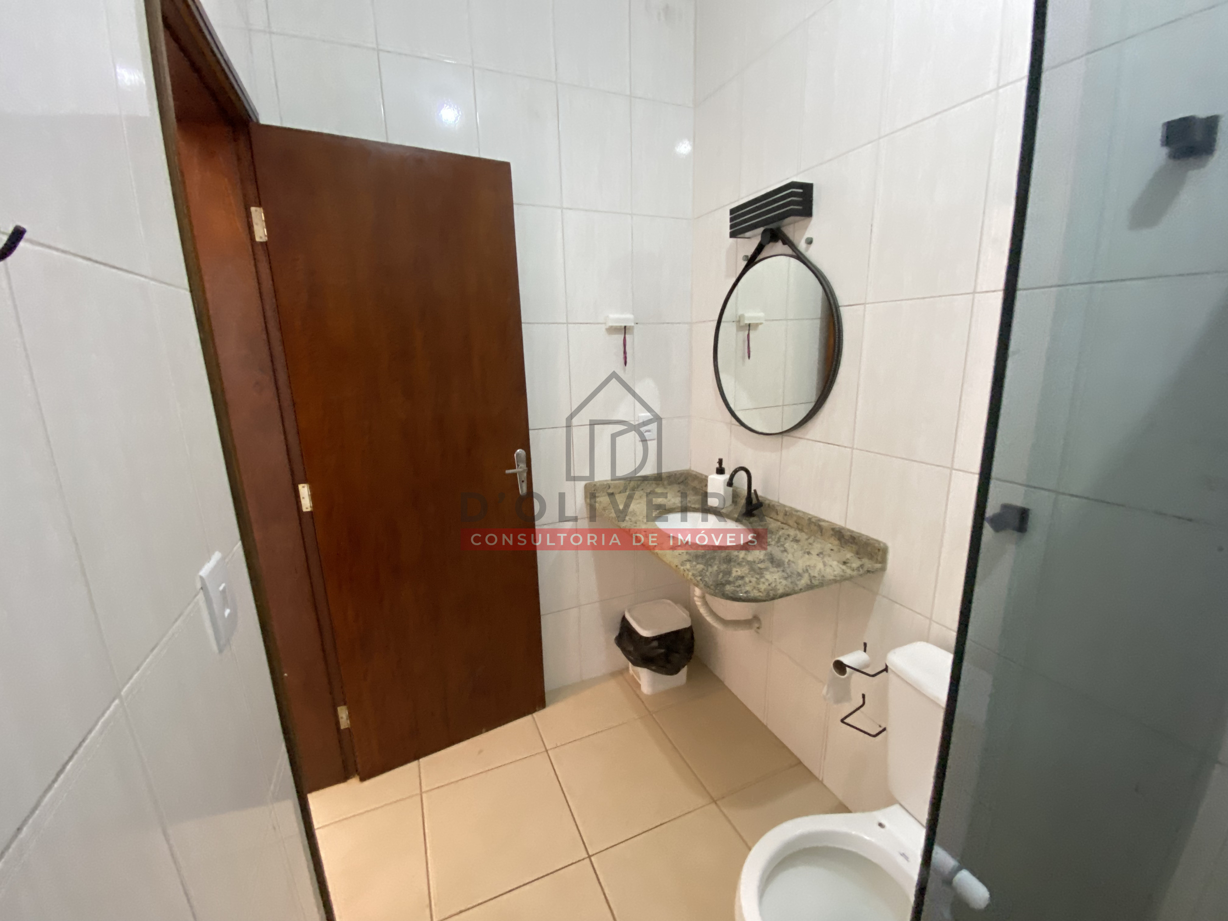 Casa térrea a 50 metros da praia para venda no Stella Maris - Peruíbe - SP