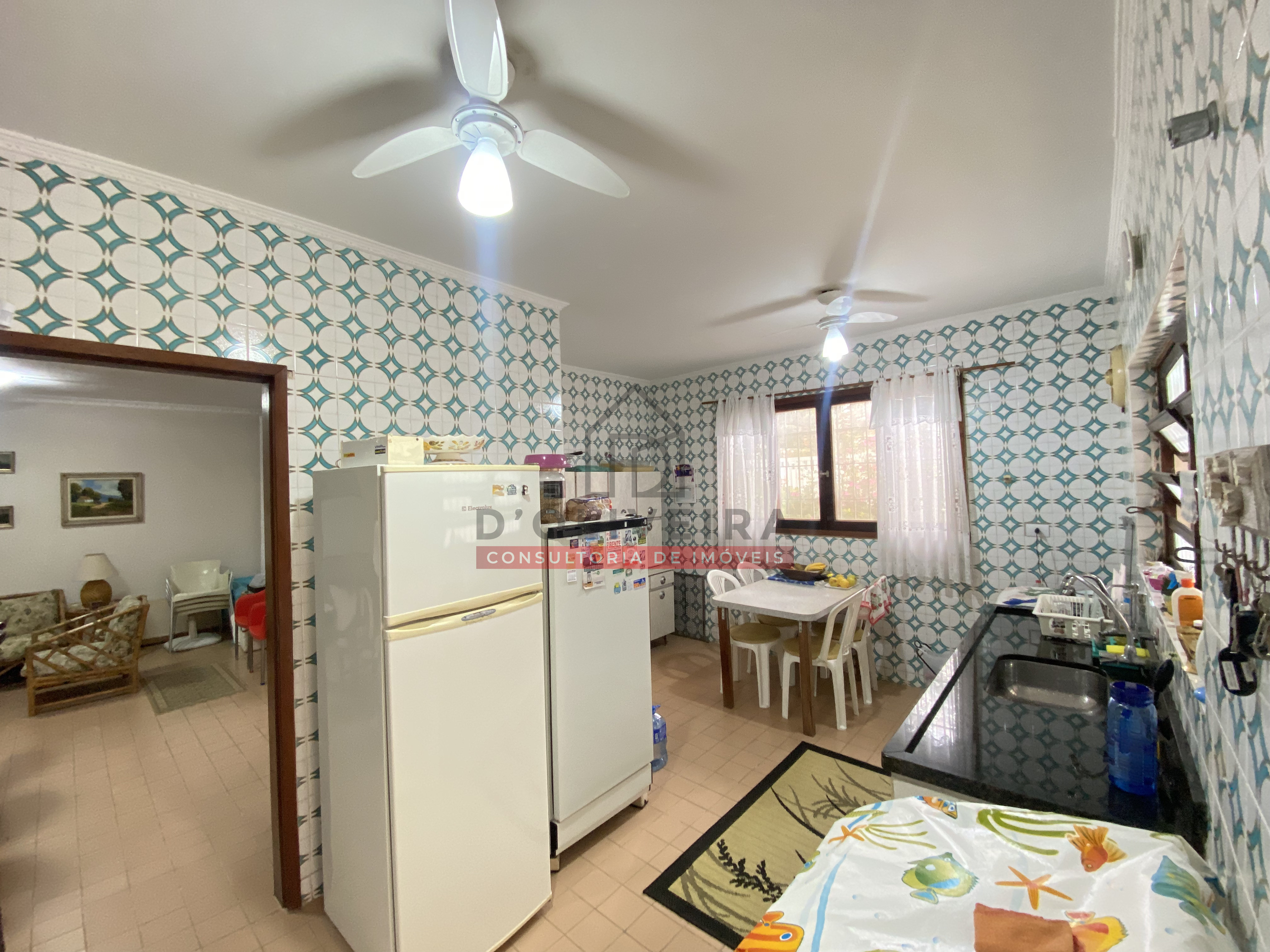 Casa térrea em três terrenos para venda no São João Batista - Peruíbe - SP