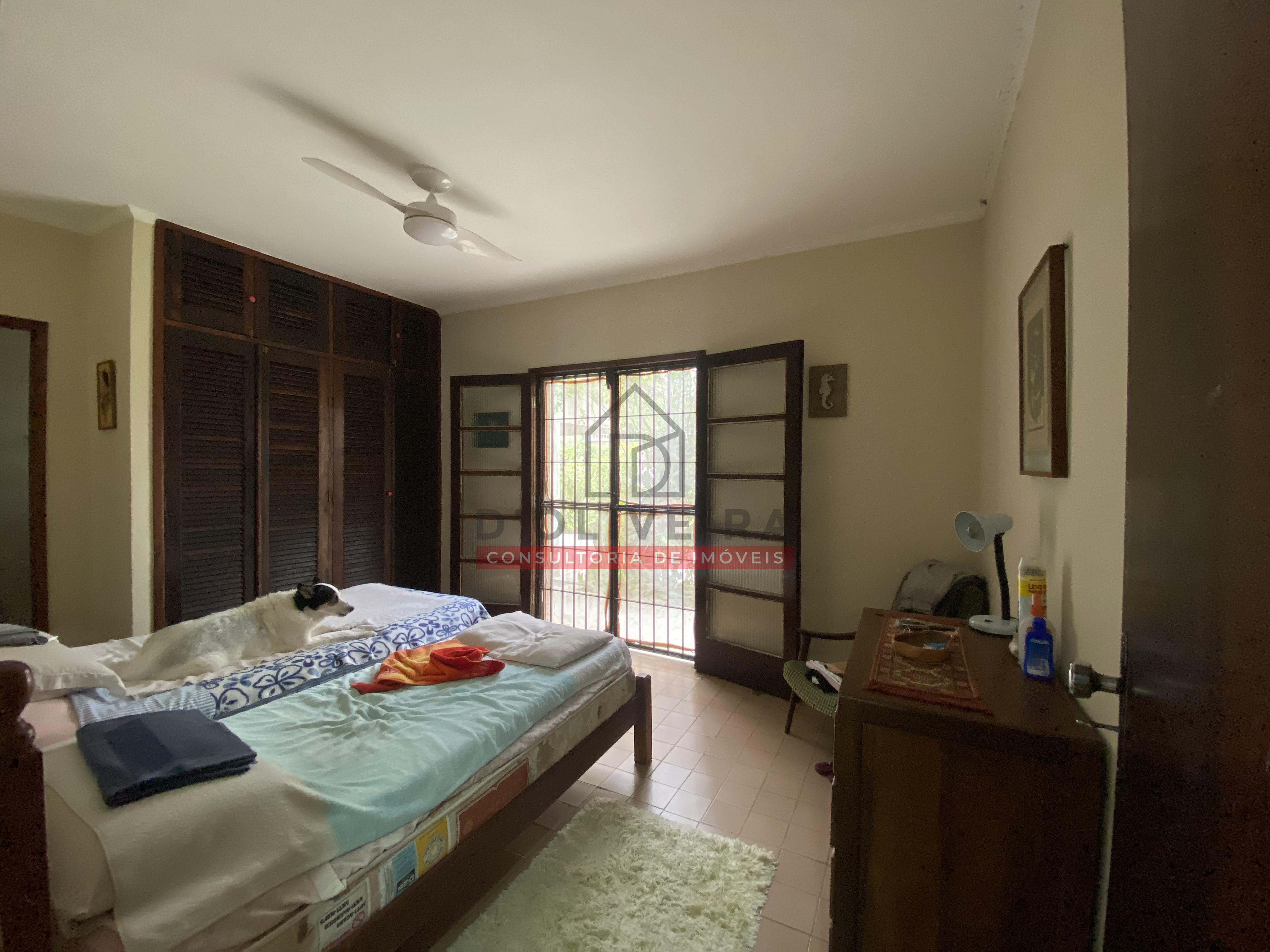 Casa térrea em três terrenos para venda no São João Batista - Peruíbe - SP