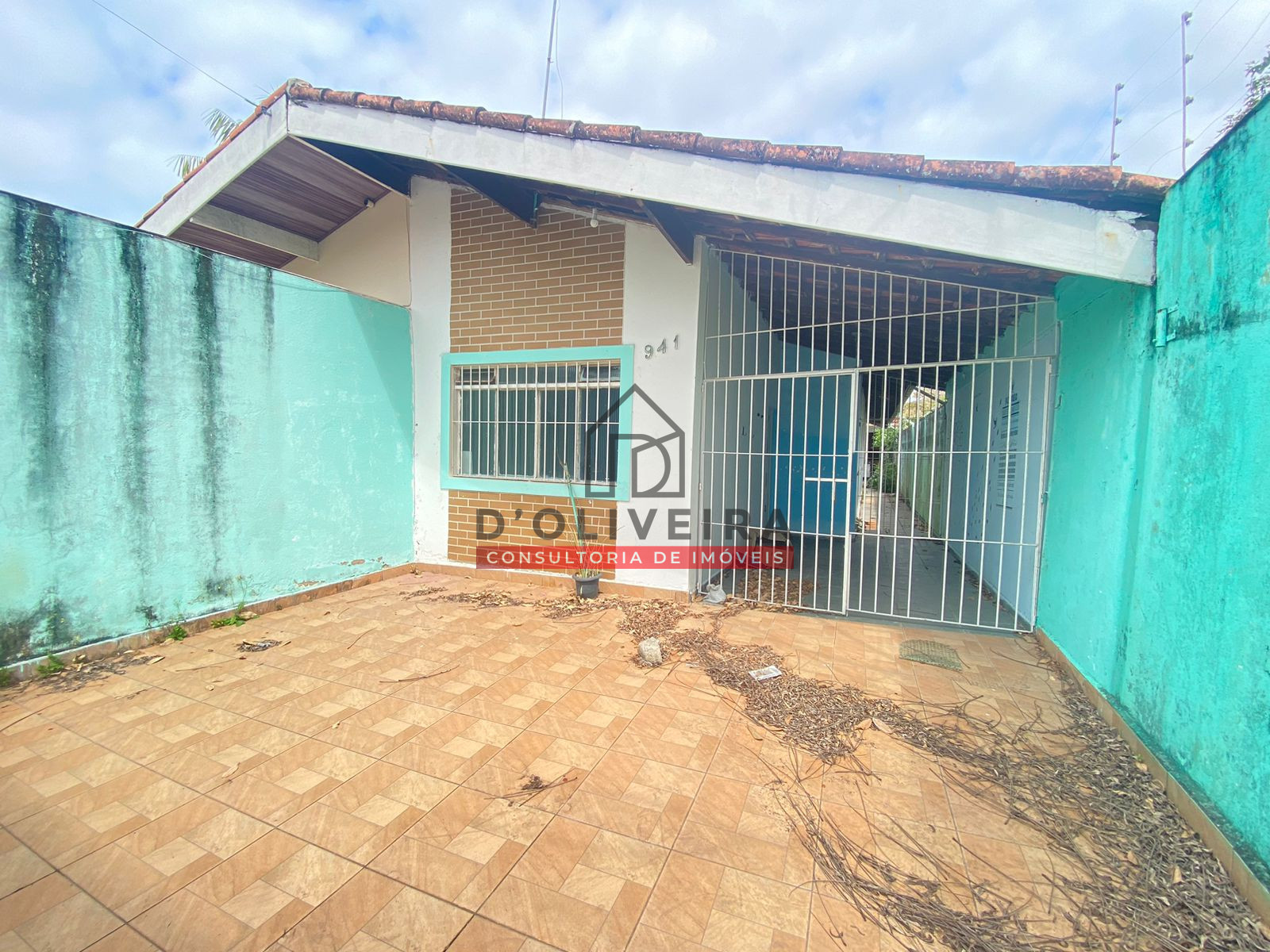 Casa com churrasqueira à venda no Stella Maris - Peruíbe - SP