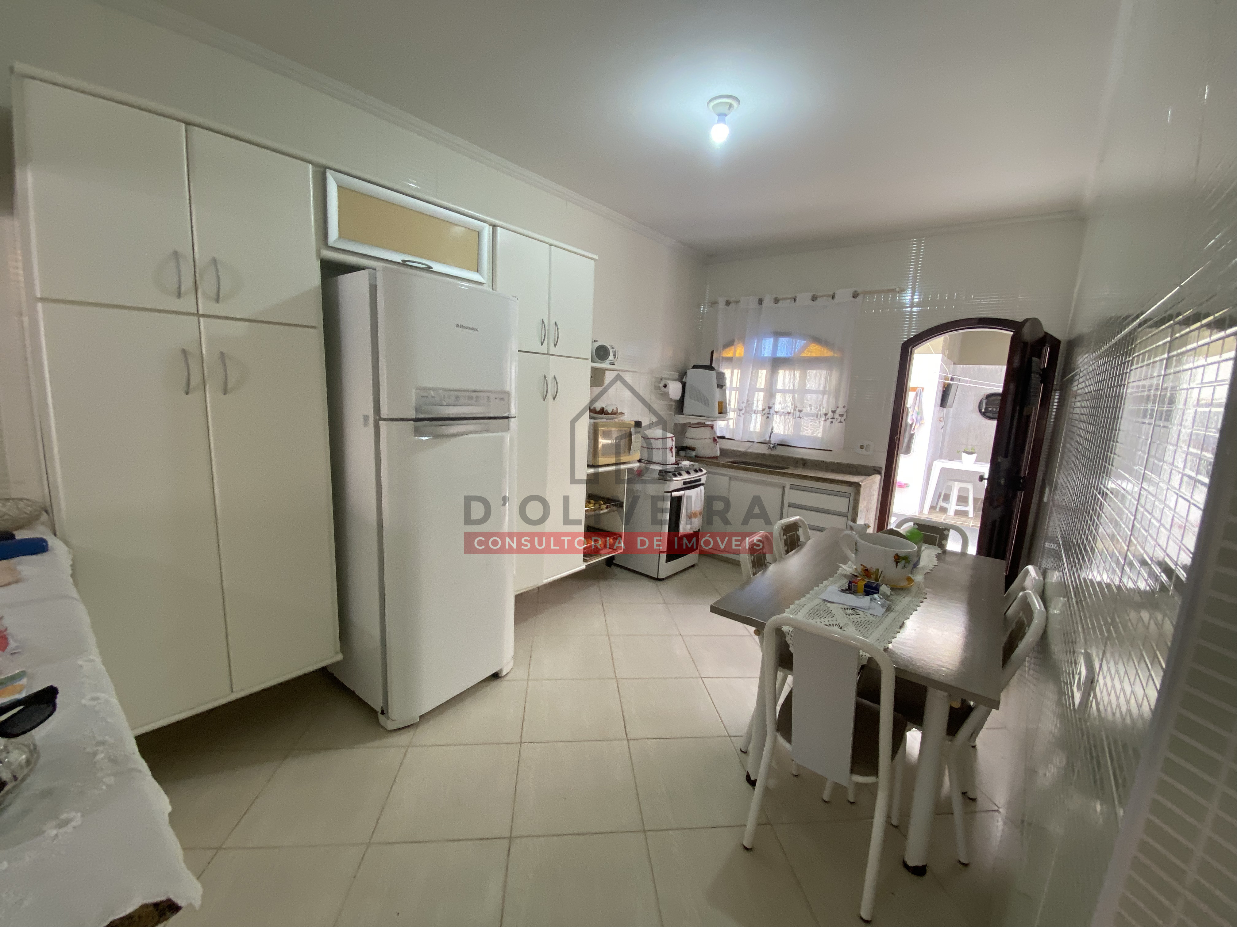 Casa ampla com área gourmet no Balneário Continental - Peruíbe - SP