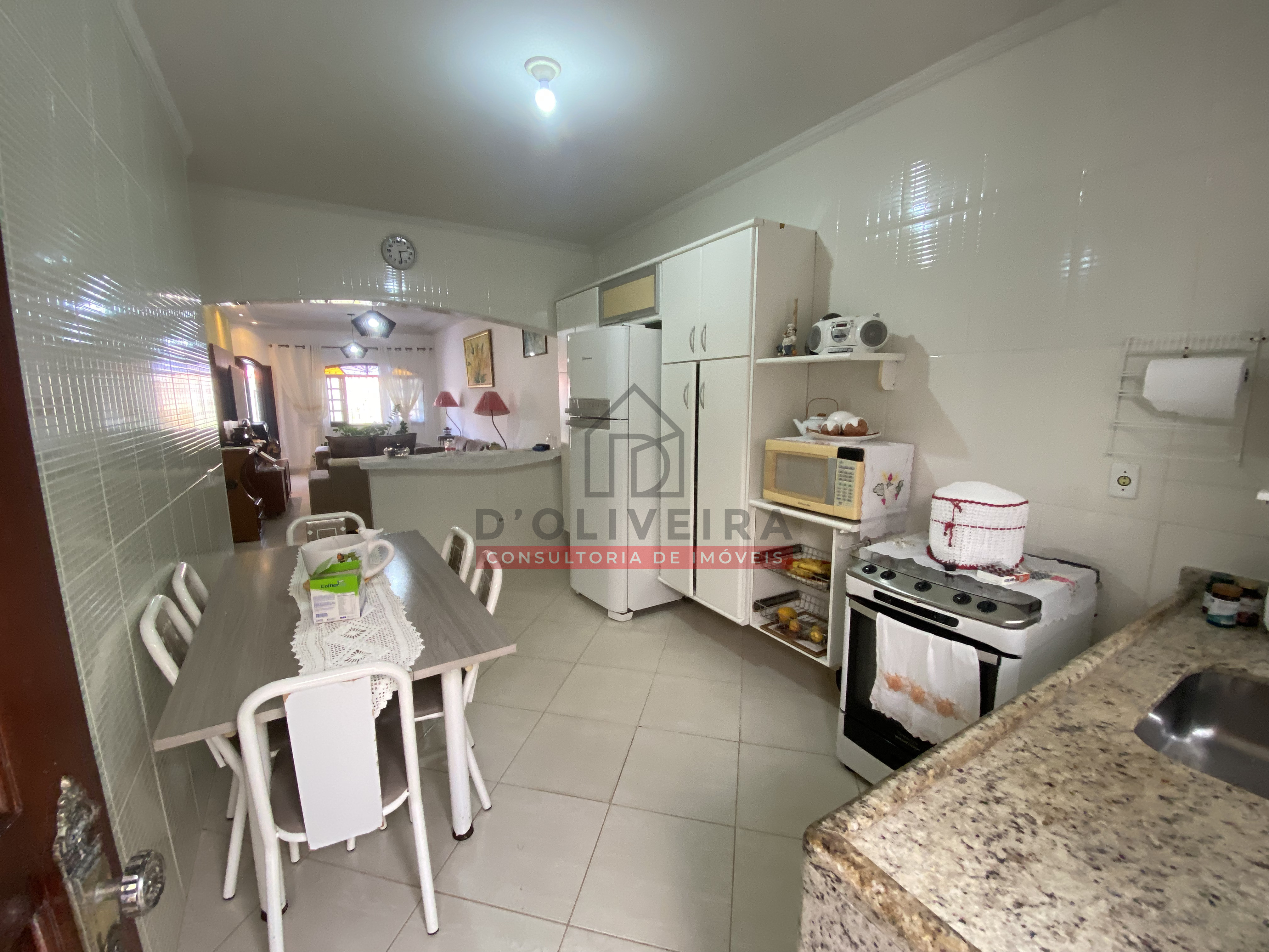 Casa ampla com área gourmet no Balneário Continental - Peruíbe - SP