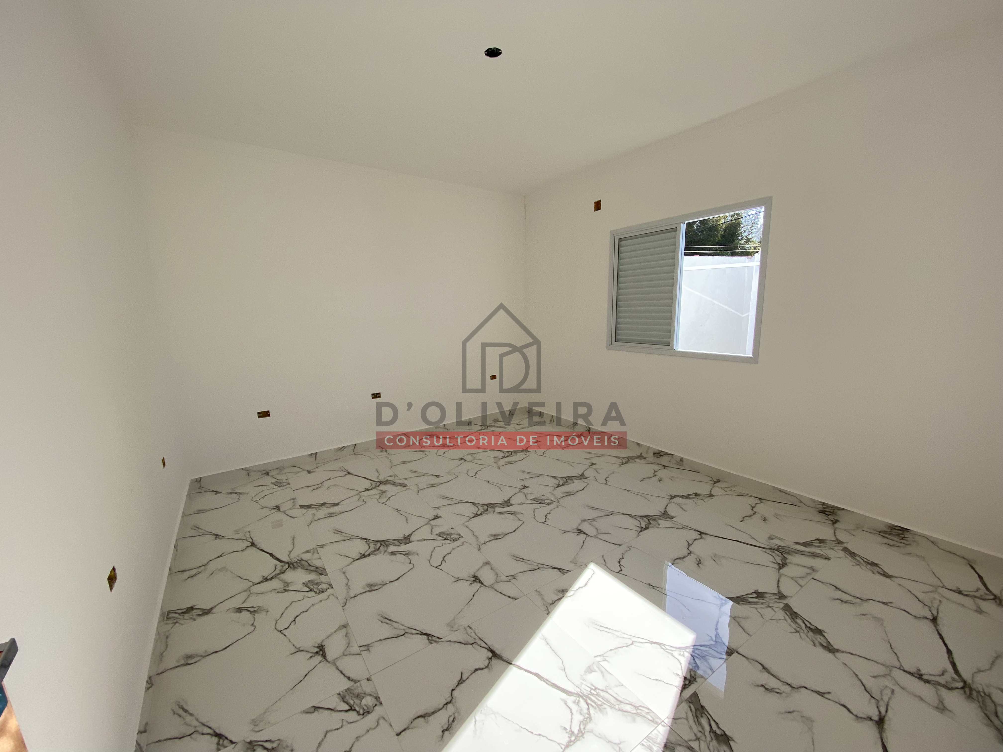 Casa moderna com piscina no Maria Helena Novaes - Peruíbe - SP