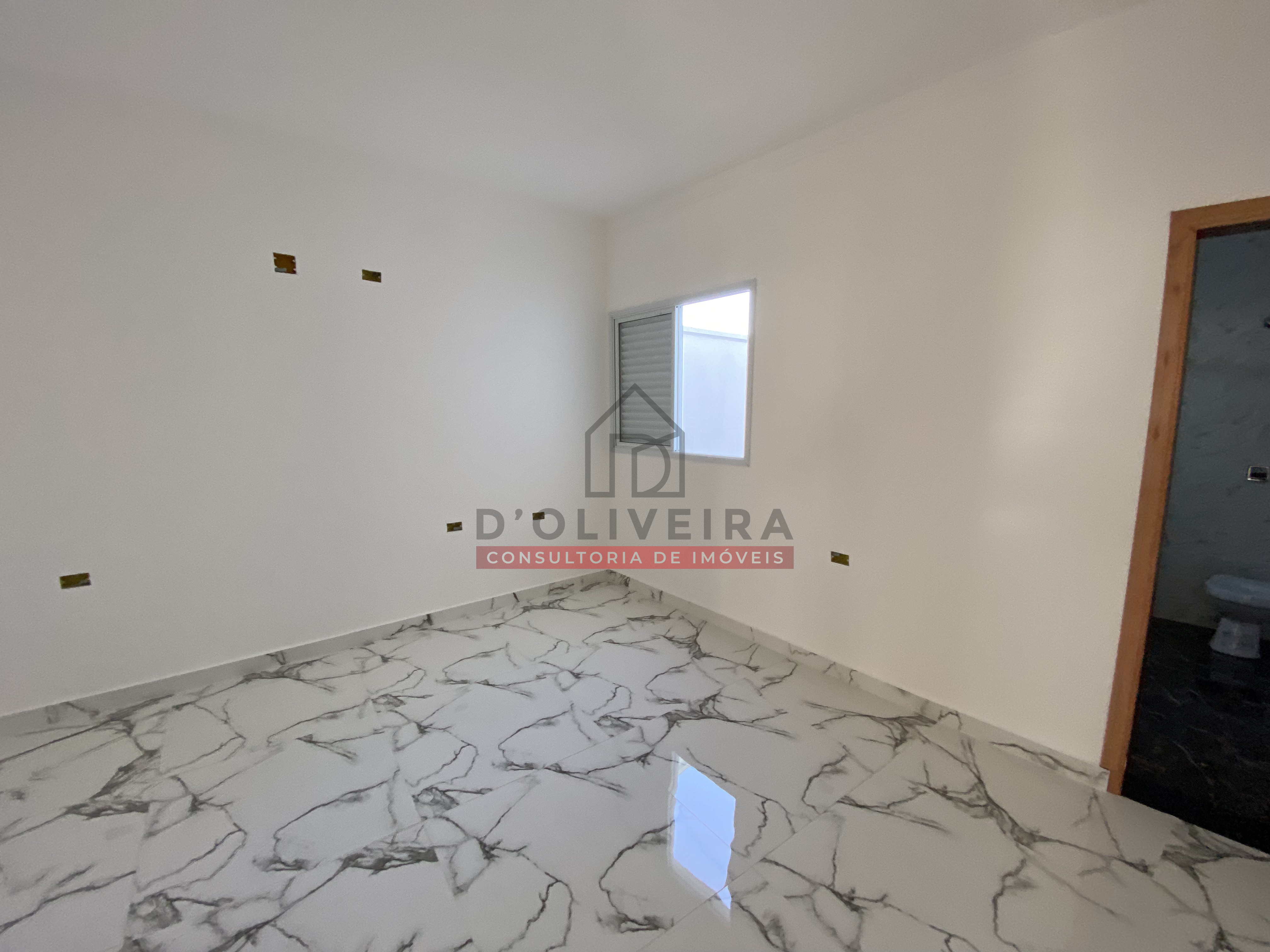 Casa moderna com piscina no Maria Helena Novaes - Peruíbe - SP