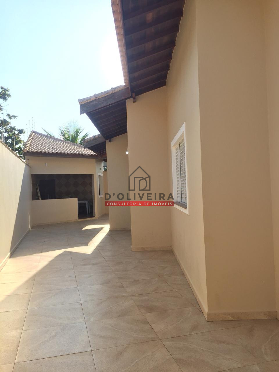 Casa com piscina à venda no Stella Maris - Peruíbe - SP