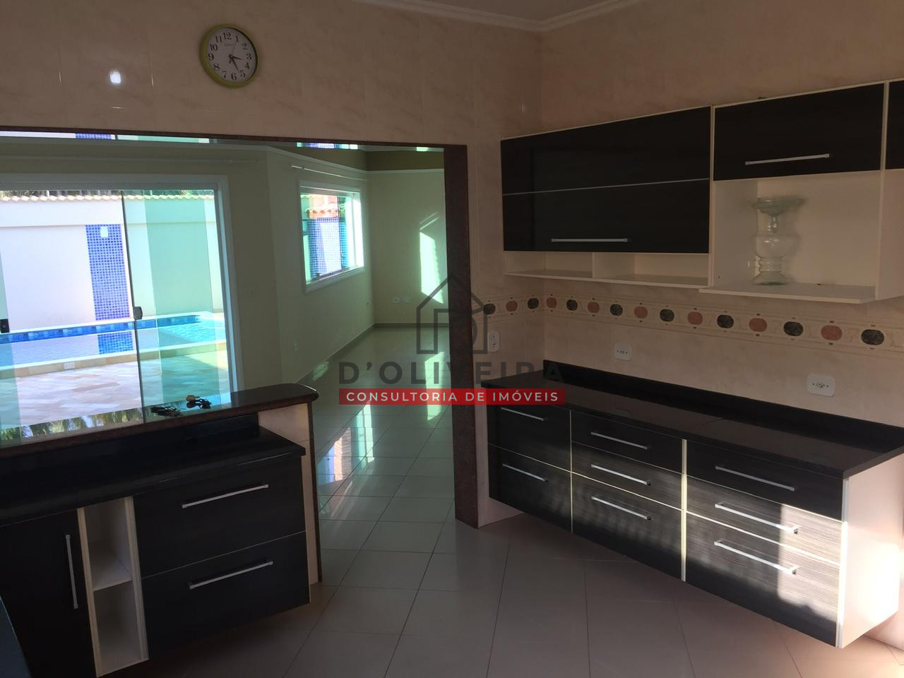 Casa com piscina à venda no Stella Maris - Peruíbe - SP