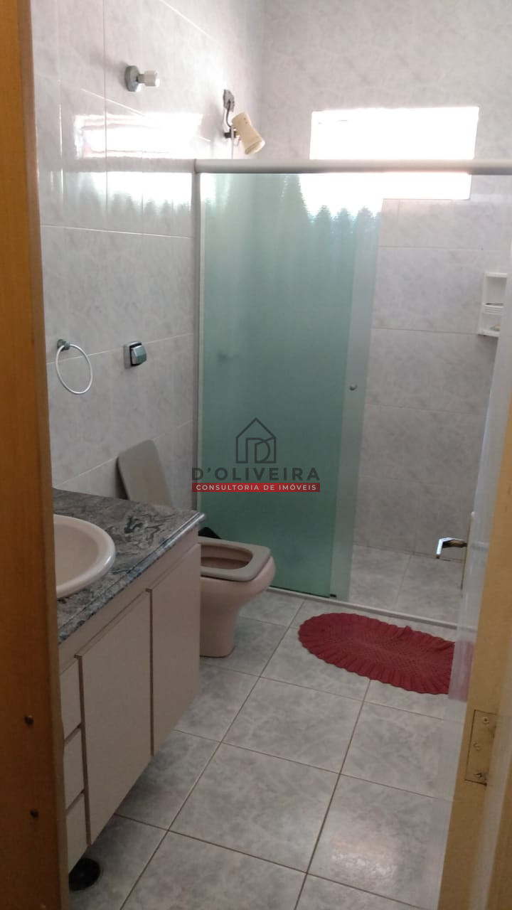 Casa térrea com piscina na Estância São José - Peruíbe - SP