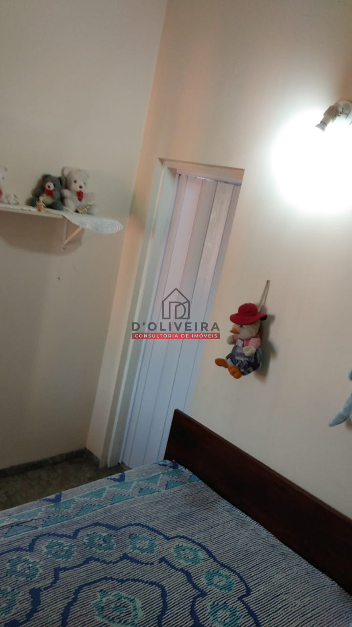 Casa térrea com piscina na Estância São José - Peruíbe - SP