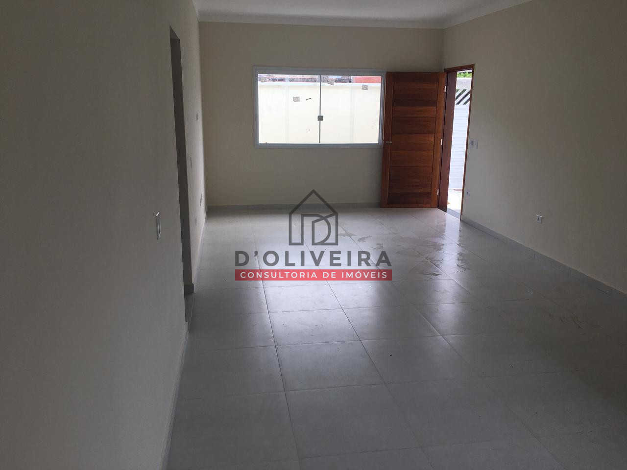 Casa térrea à venda na Cidade Nova Peruíbe - Peruíbe/SP