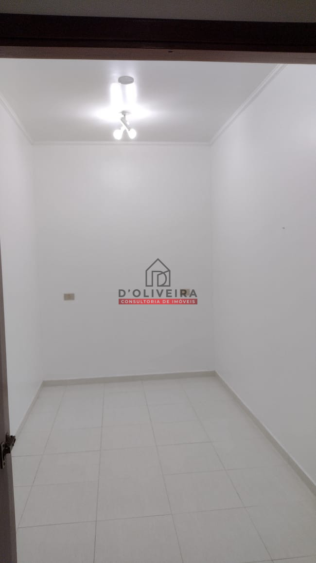 Sobrado com 4 suítes no Centro de Peruíbe- Peruíbe - SP