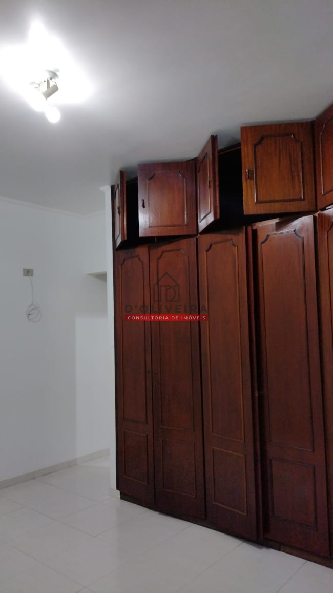 Sobrado com 4 suítes no Centro de Peruíbe- Peruíbe - SP