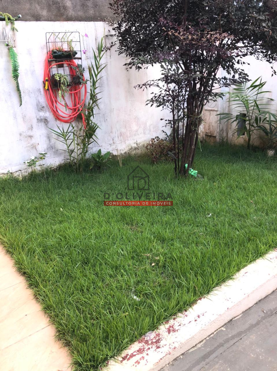 Casa térrea à venda no Jardim Veneza - Peruíbe/SP