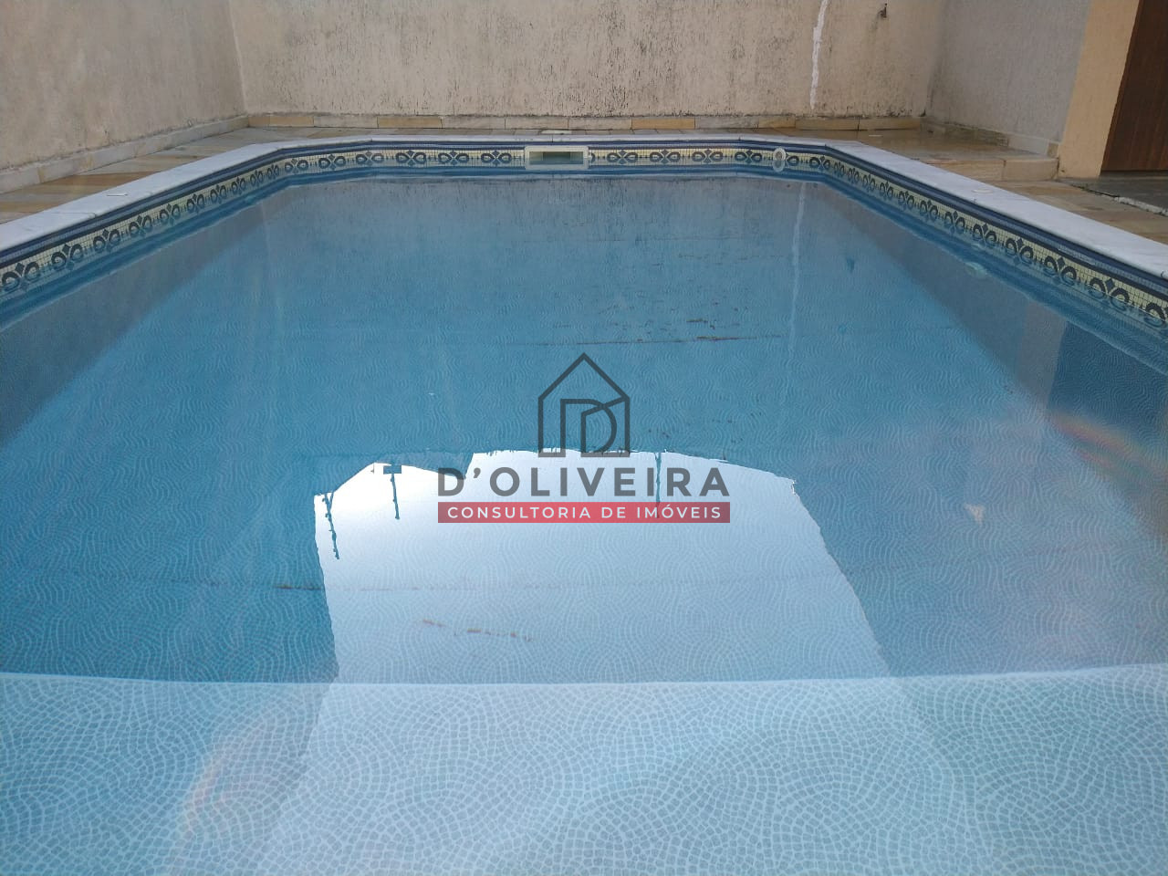 Sobrado com 250m² de terreno à venda no Parque Balneário Oásis - Peruíbe - SP