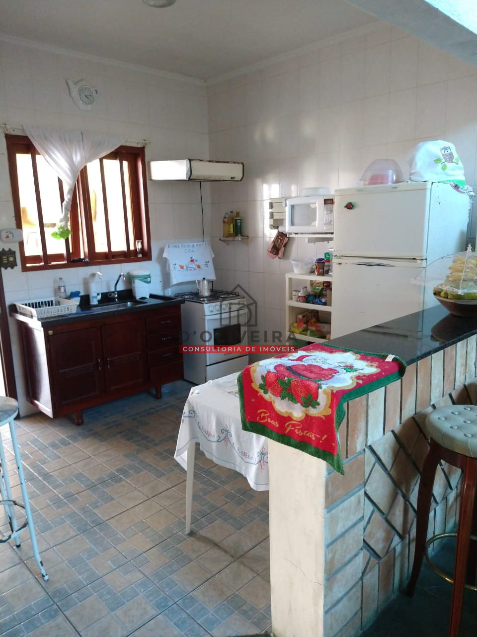 Sobrado com 250m² de terreno à venda no Parque Balneário Oásis - Peruíbe - SP