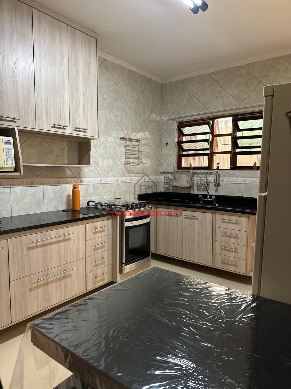 Casa com churrasqueira à venda no Bairro Stella Maris - Peruíbe - SP