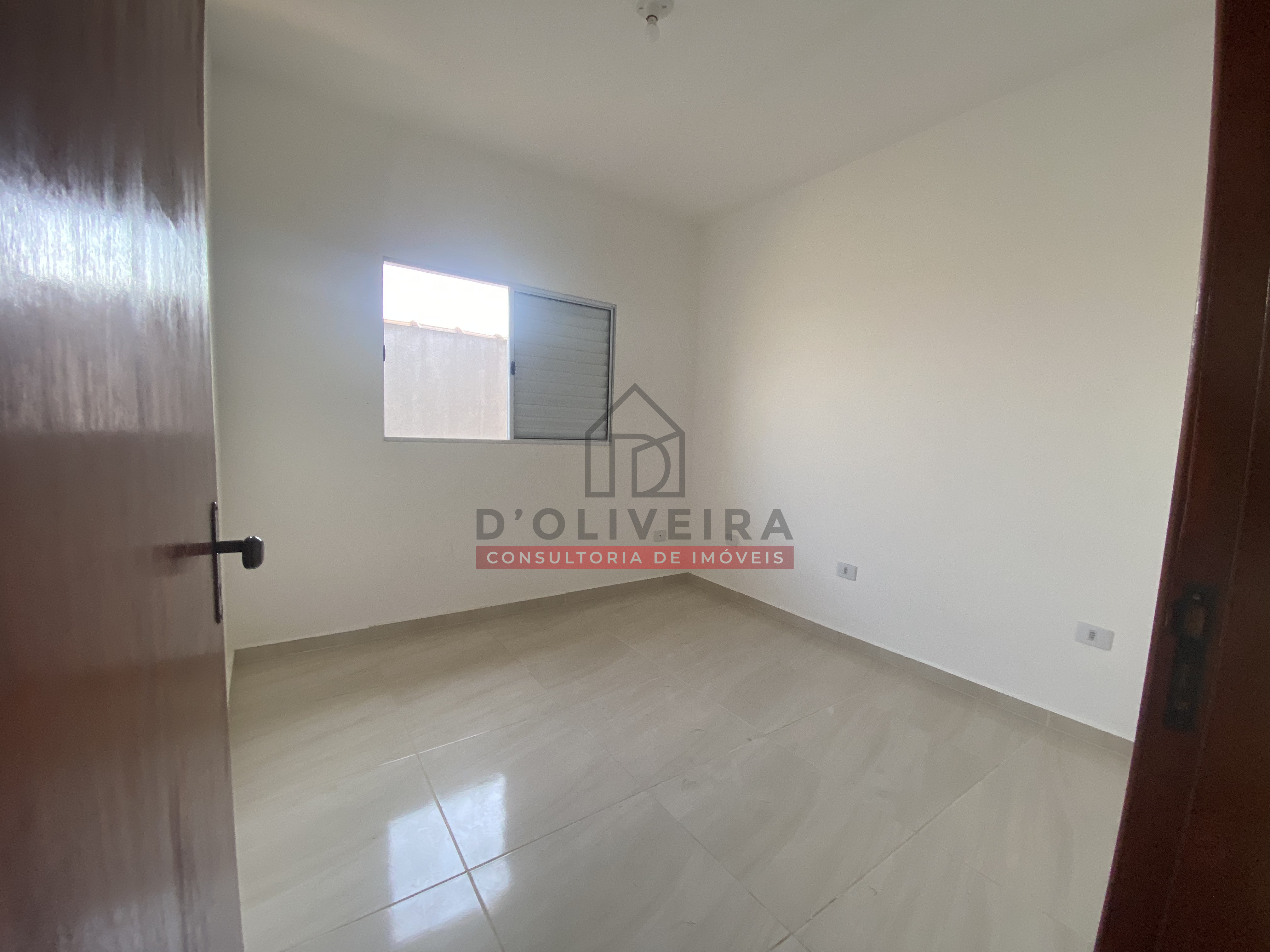 Casa geminada com piscina à venda no Flora Rica 2 - Peruíbe - SP