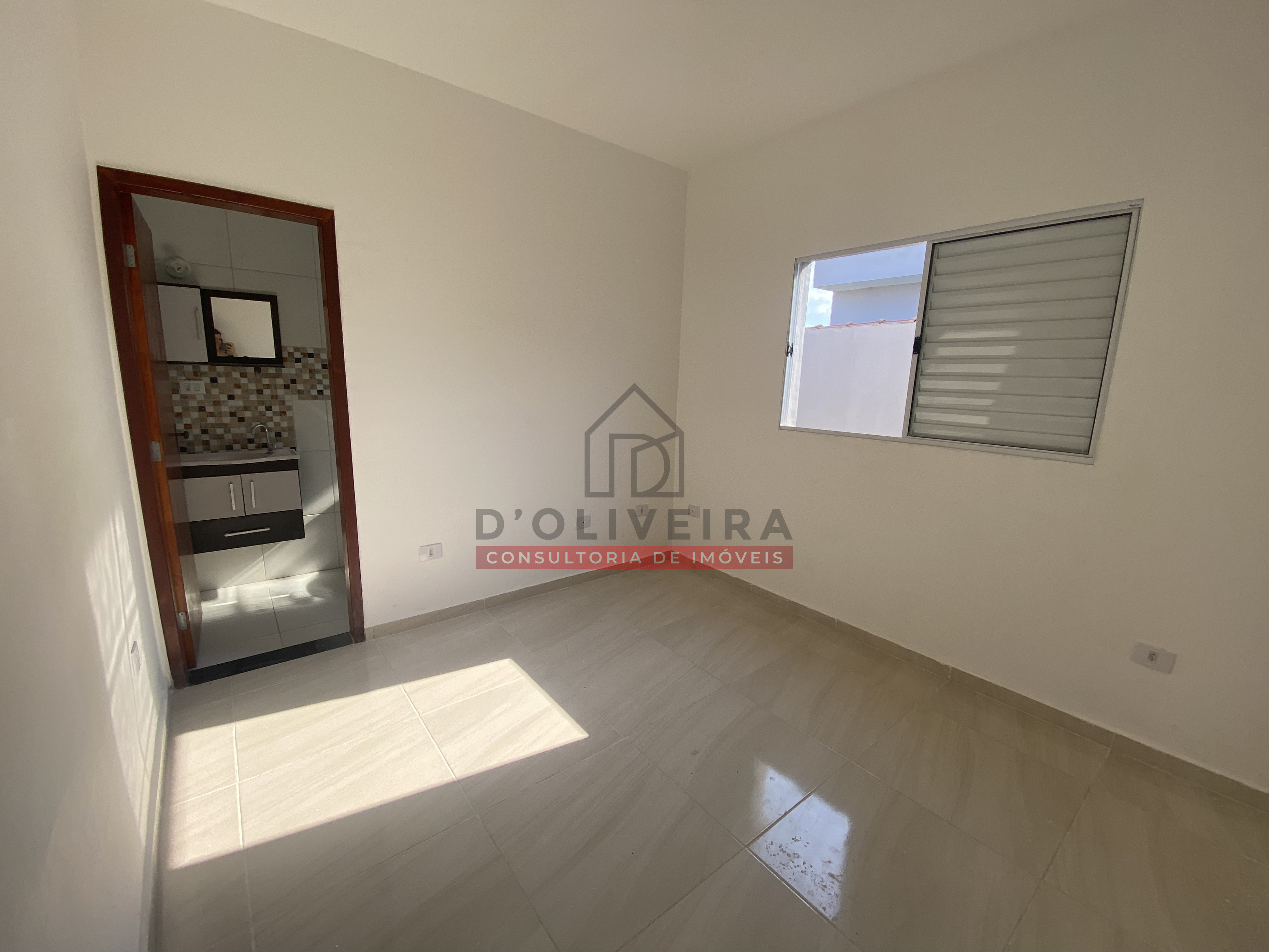 Casa geminada com piscina à venda no Flora Rica 2 - Peruíbe - SP