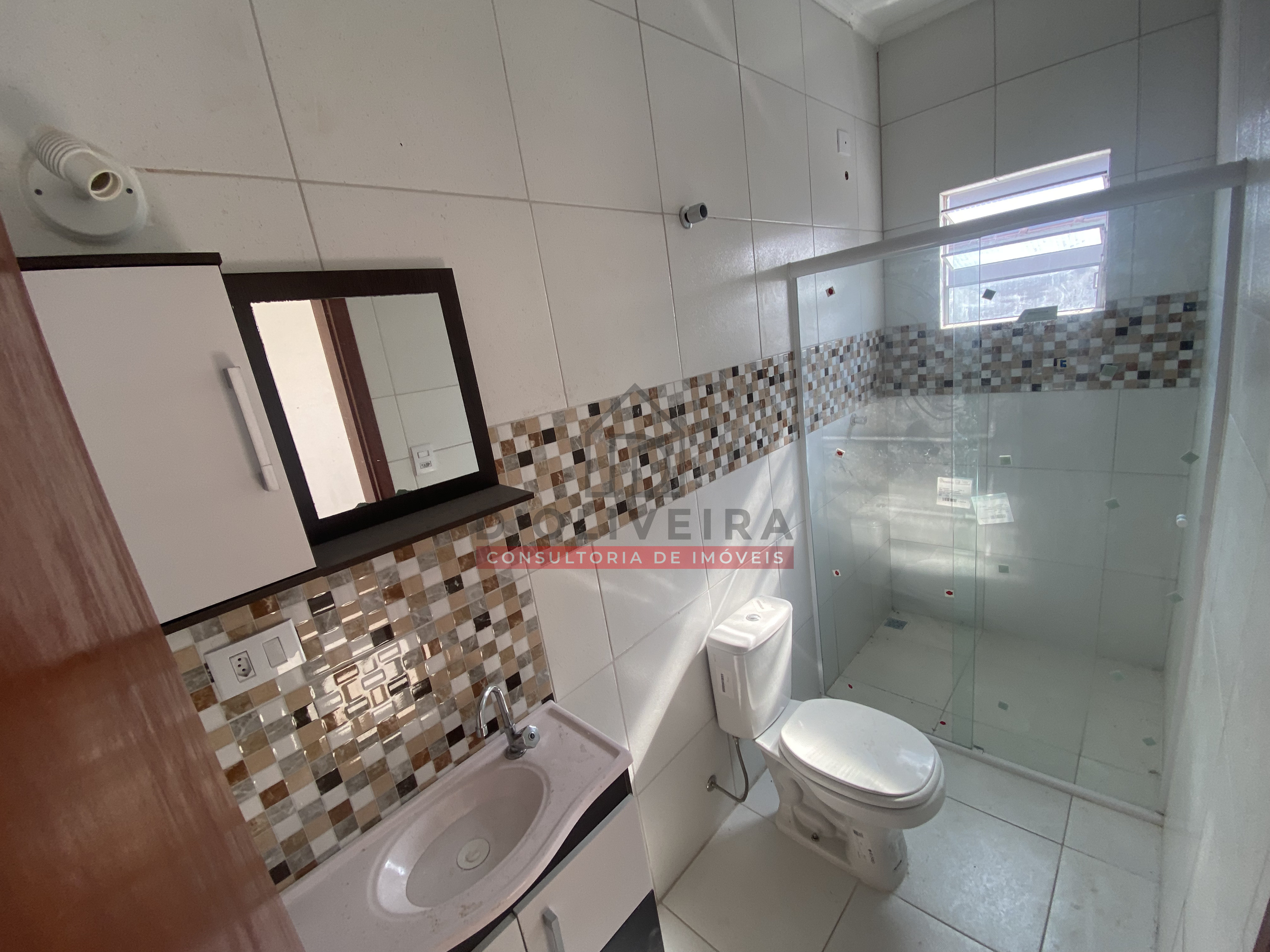 Casa geminada com piscina à venda no Flora Rica 2 - Peruíbe - SP