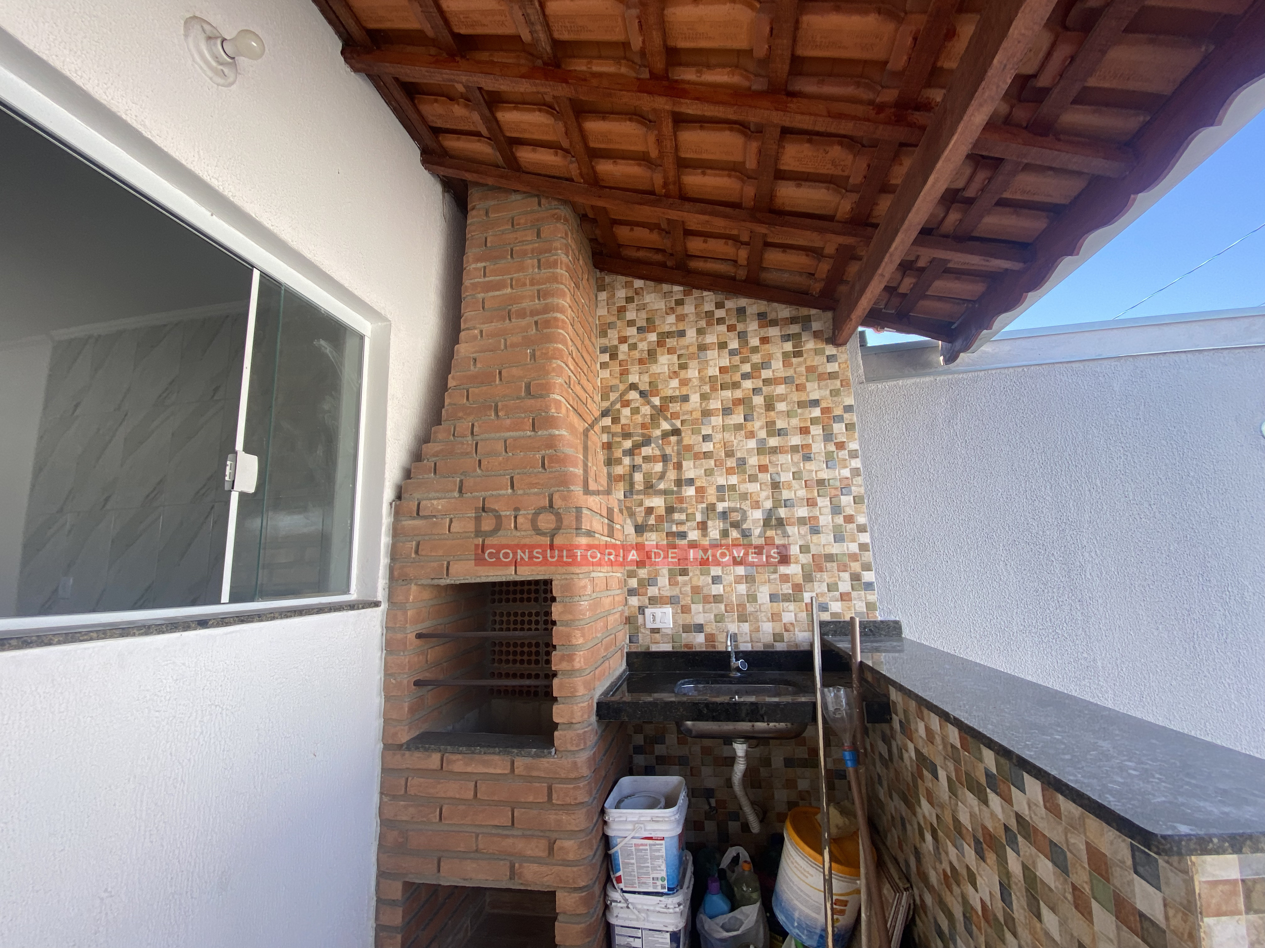 Casa geminada com piscina à venda no Flora Rica 2 - Peruíbe - SP