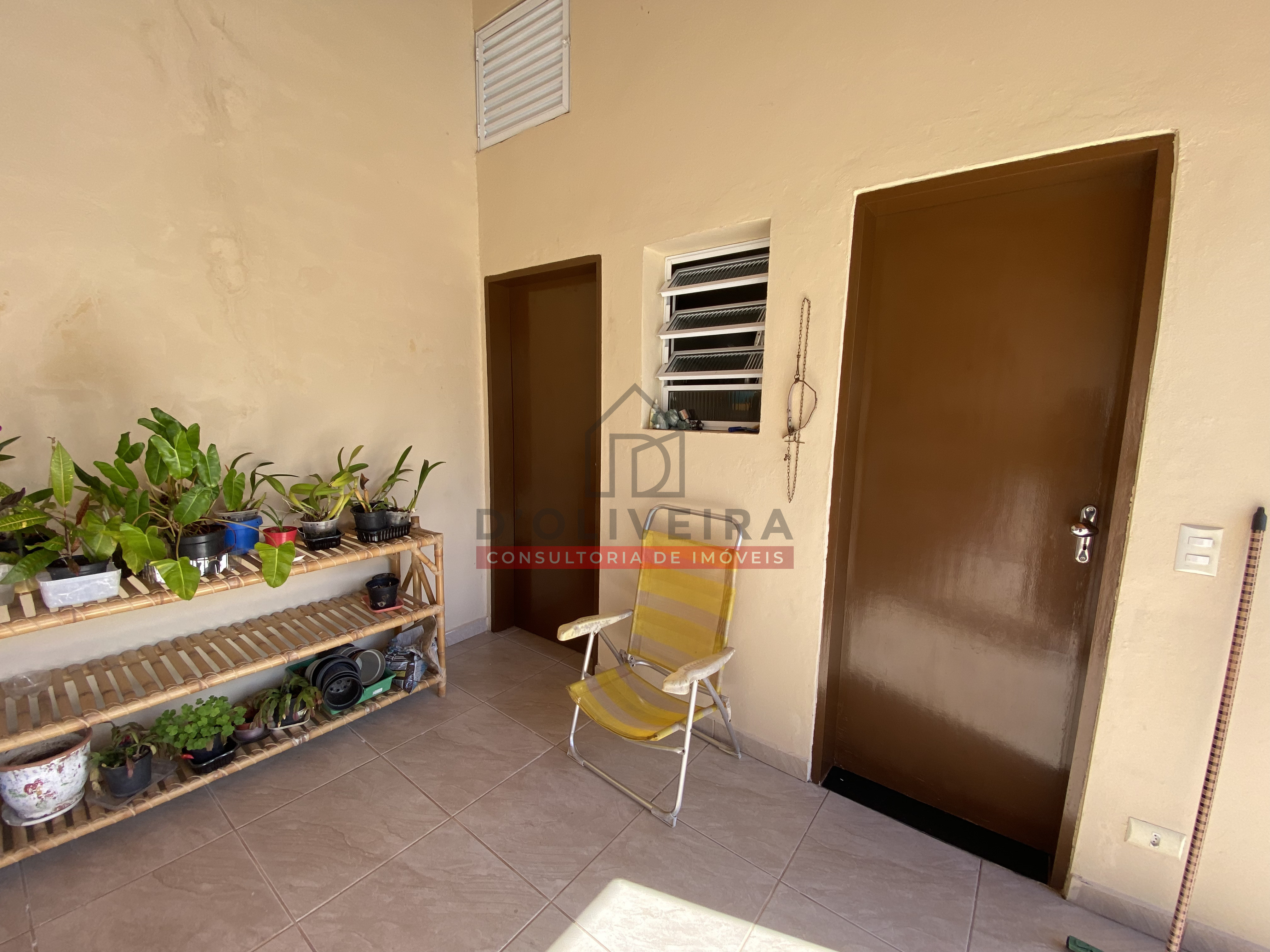 Casa térrea com piscina para venda no Jardim Casablanca - Peruíbe - SP