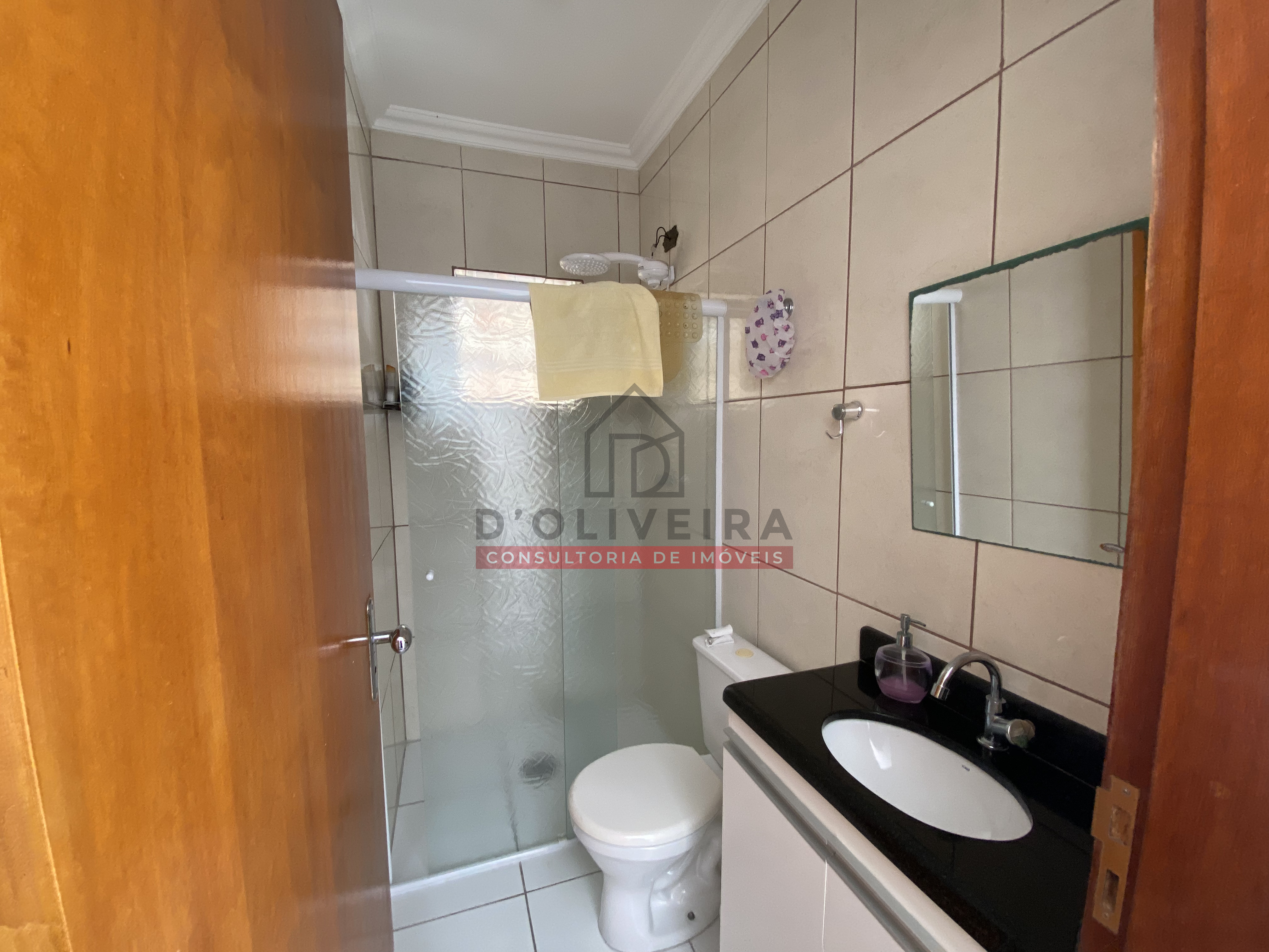 Casa térrea com piscina para venda no Jardim Casablanca - Peruíbe - SP