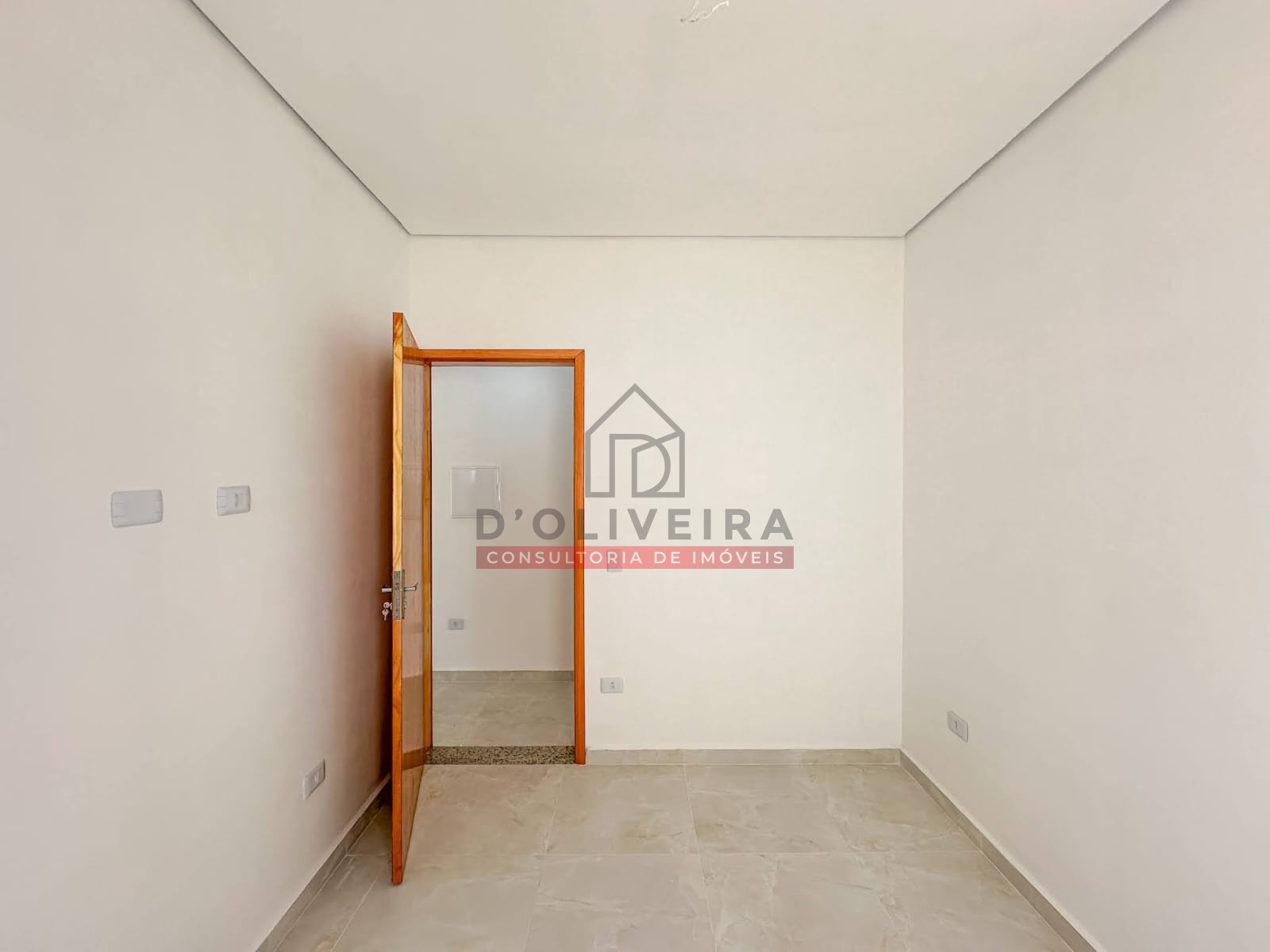 Casa moderna com quintal no São João Batista 2 - Peruíbe - SP