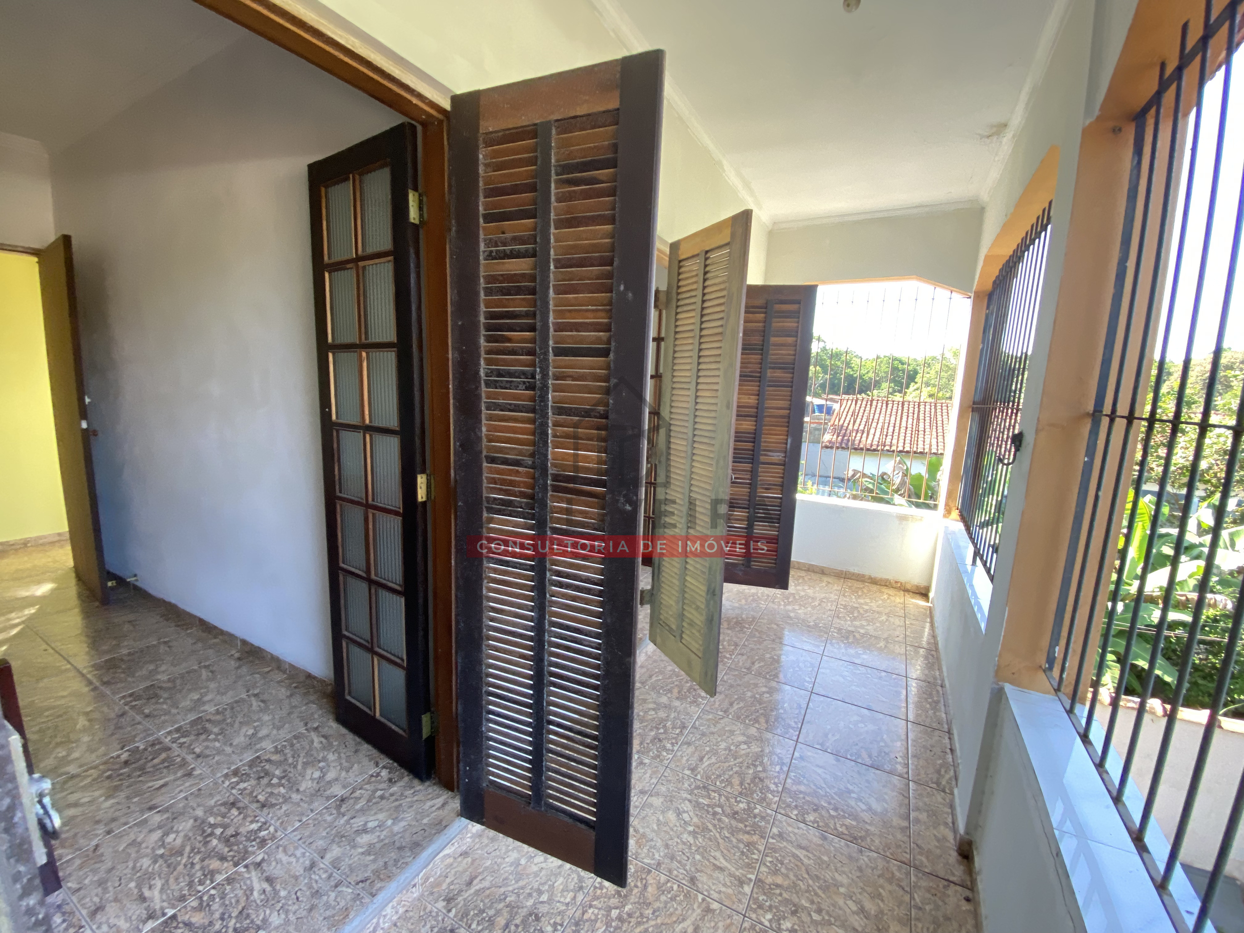 Sobrado com 360m² de terreno à venda no Bairro Estância Santa Gabriela - Peruíbe - SP