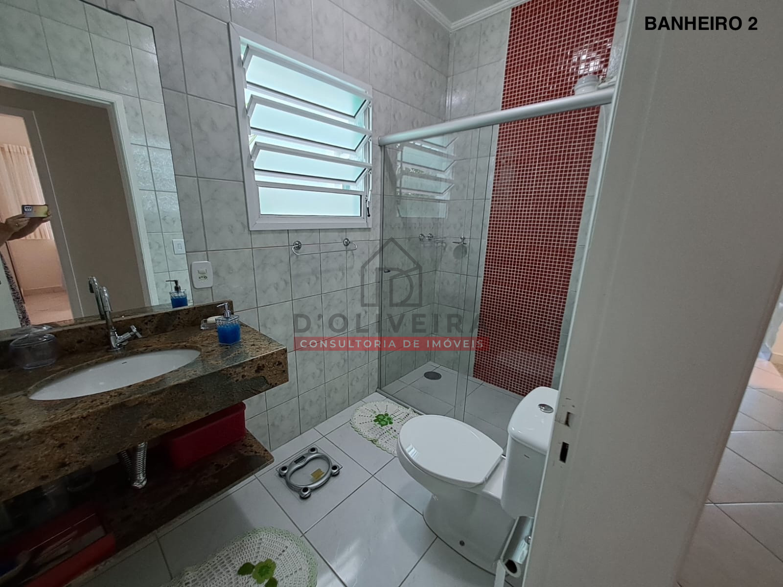 Casa térrea com piscina à venda no Três Marias - Peruíbe - SP