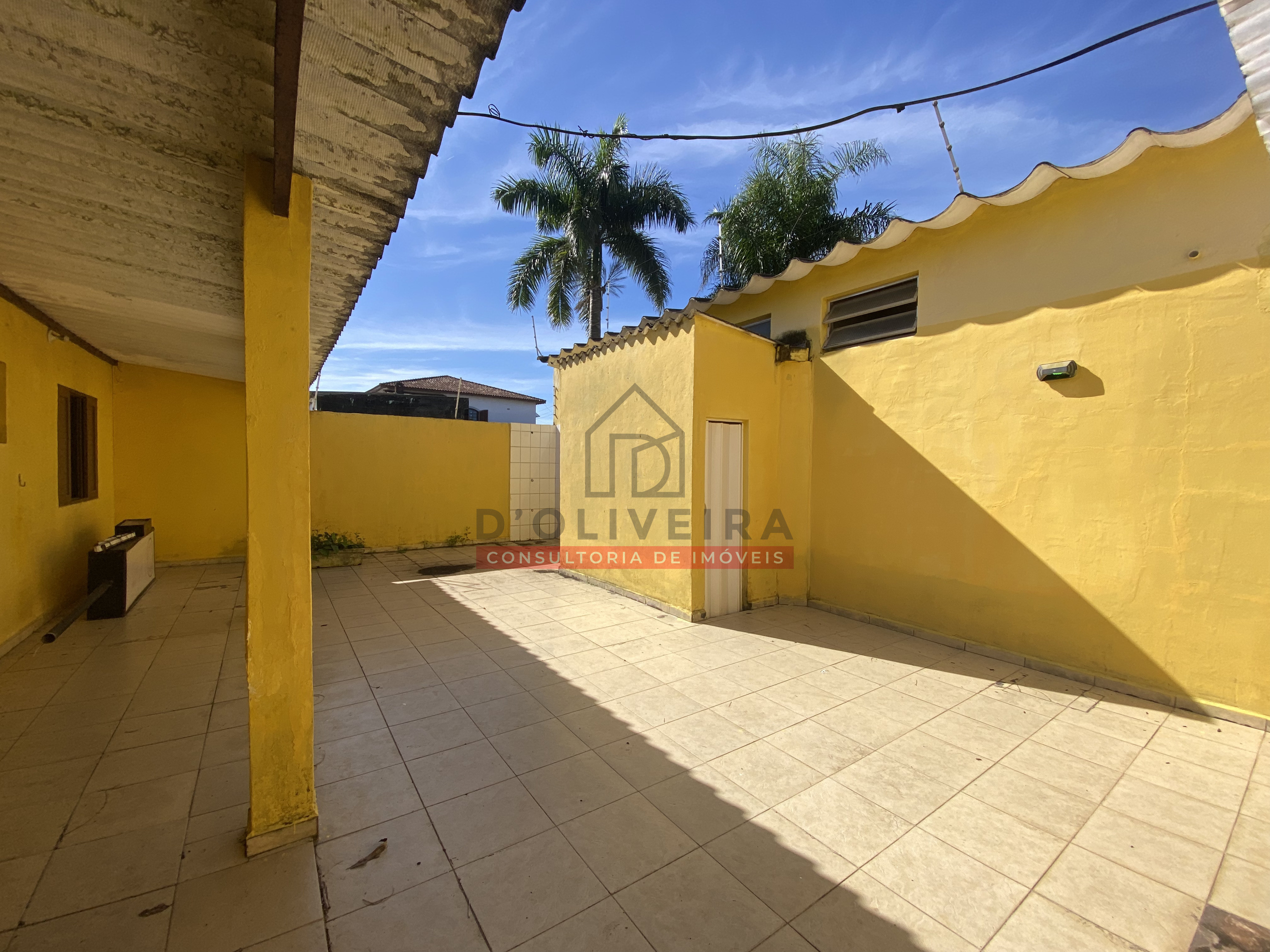 Salão Comercial à venda no Avenida Padre Anchieta- Peruíbe - SP