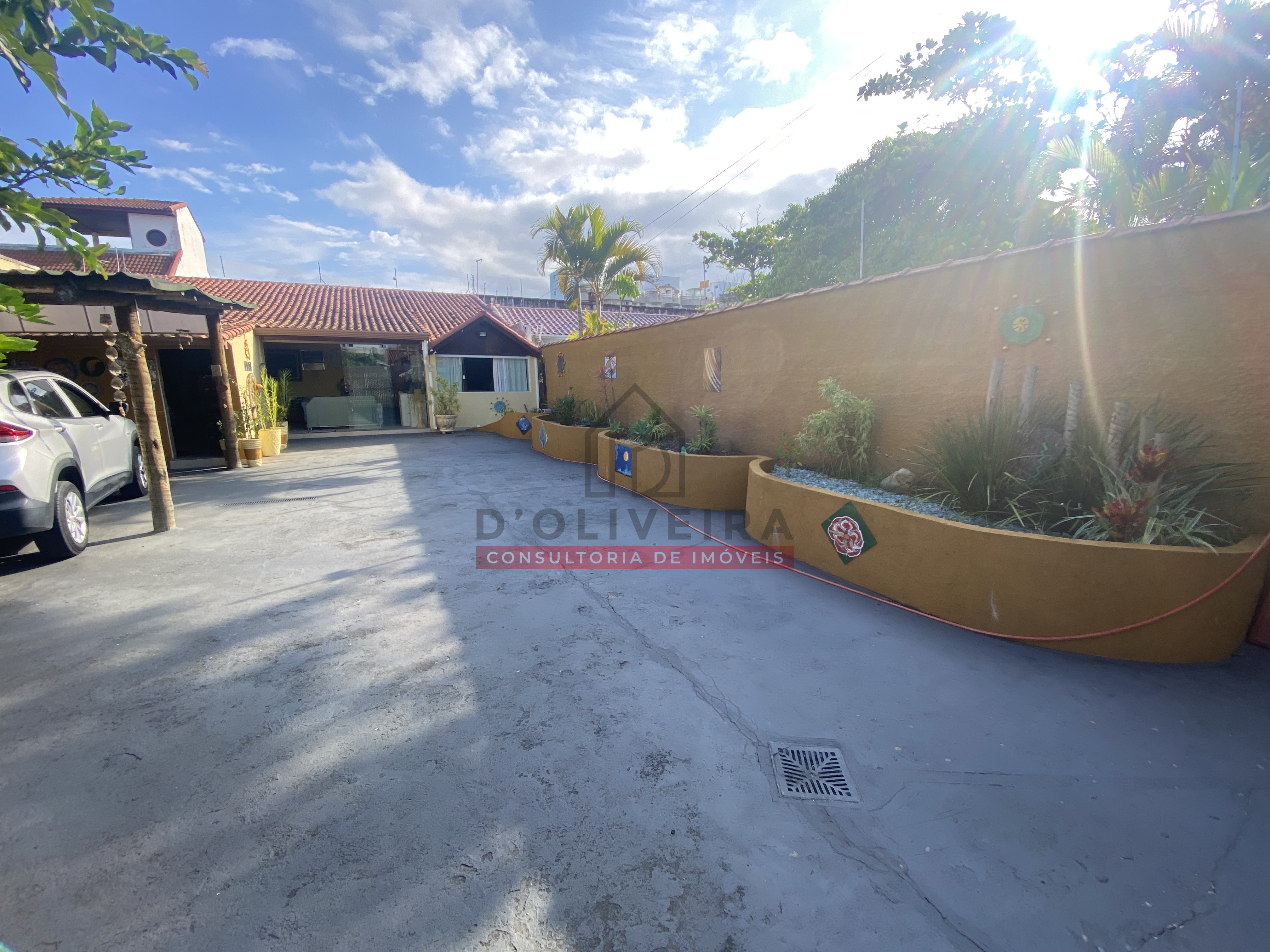 Casa térrea à venda no Arpoador - Peruíbe - SP